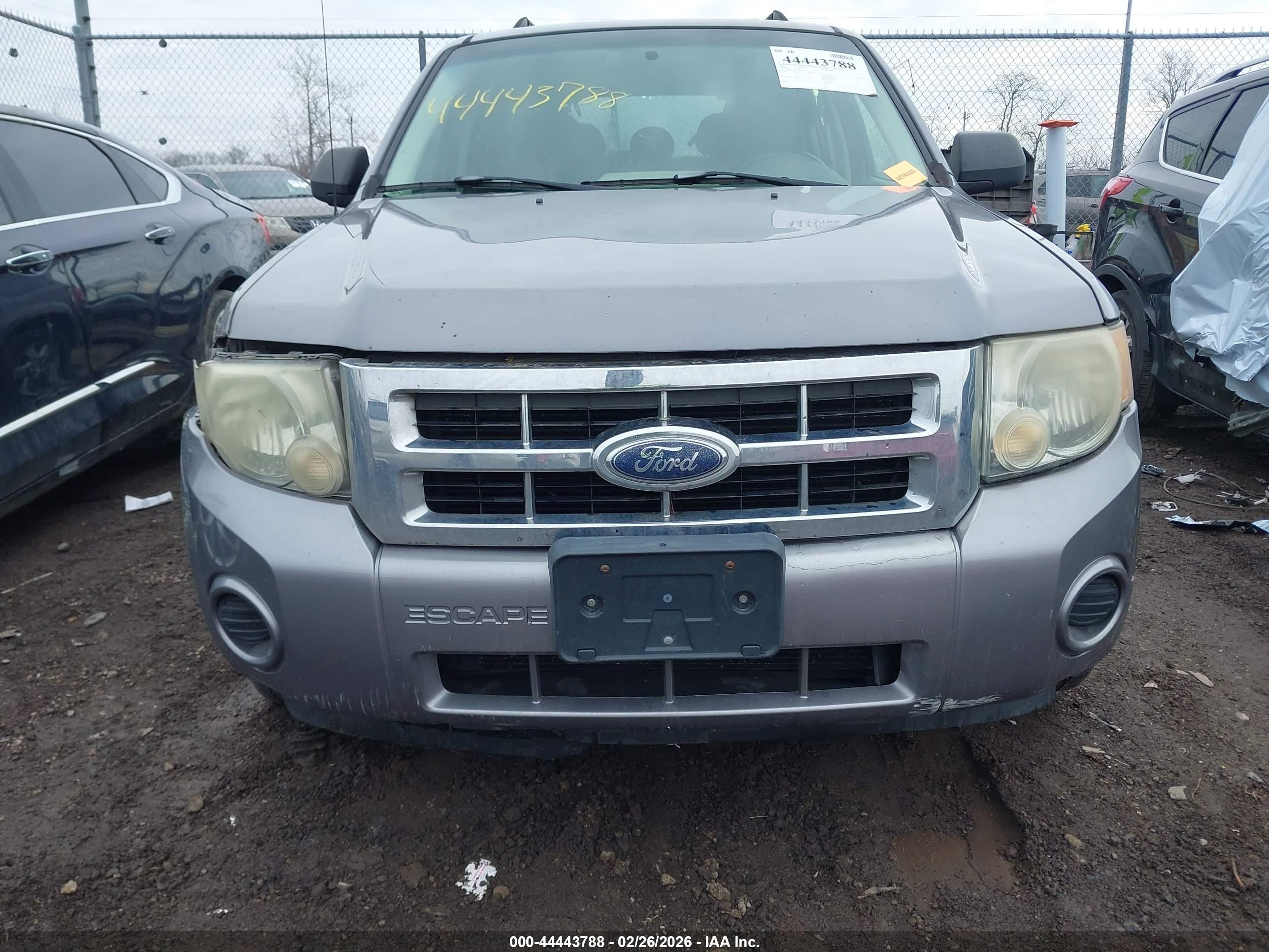 FORD ESCAPE image 6