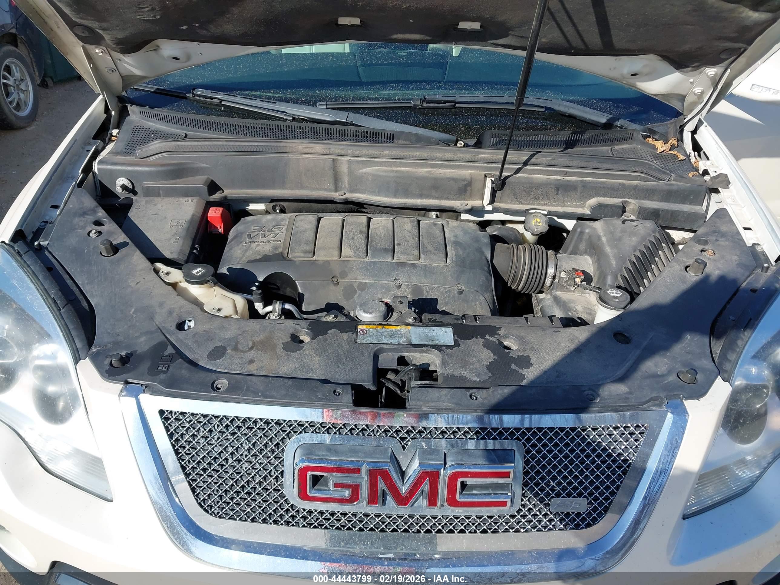 GMC ACADIA image 10