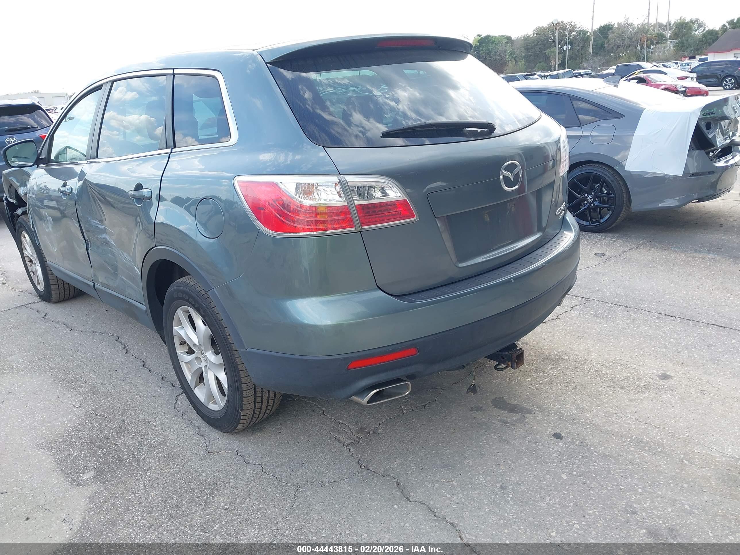 MAZDA CX-9 image 3