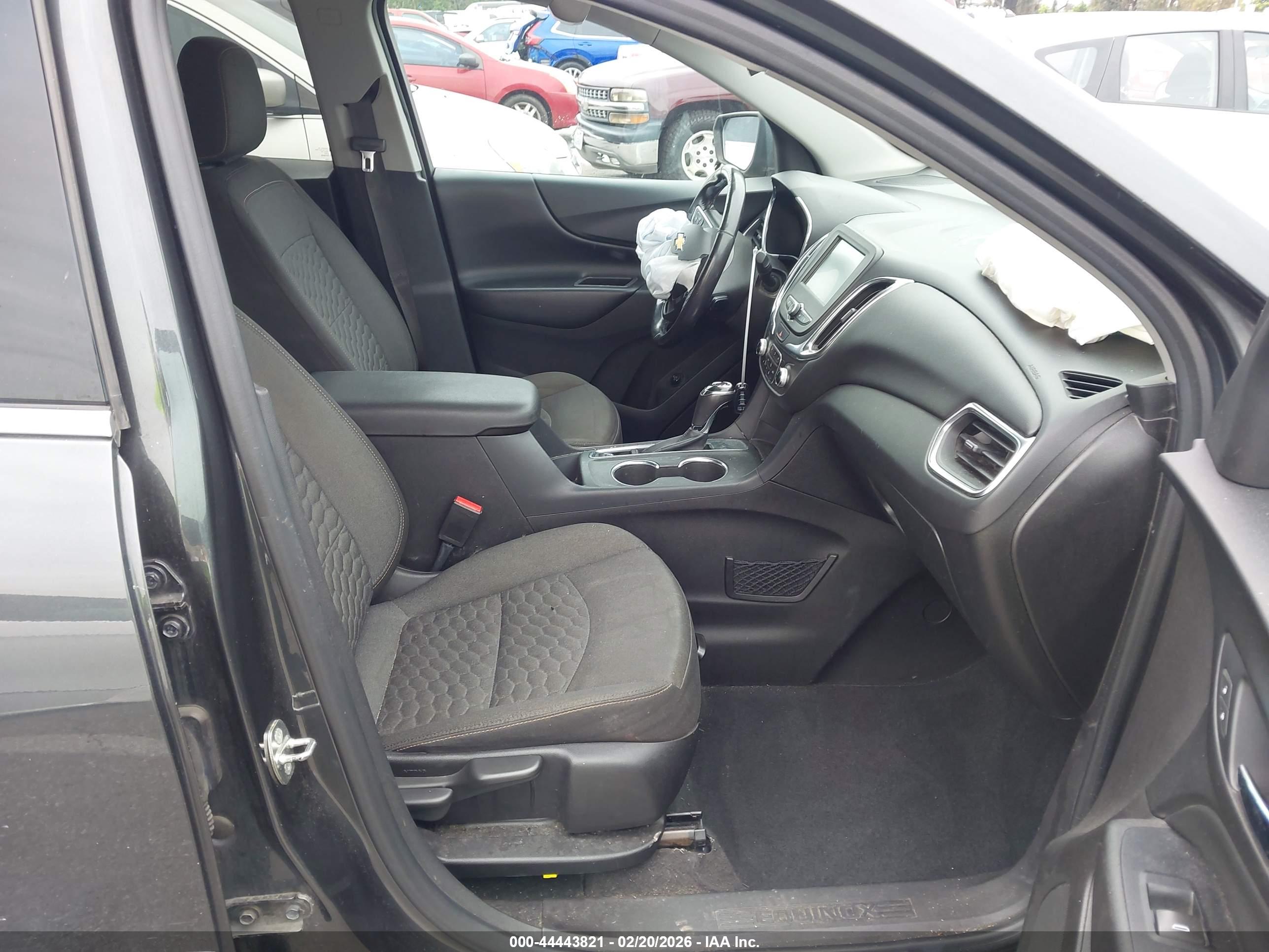 CHEVROLET EQUINOX image 5
