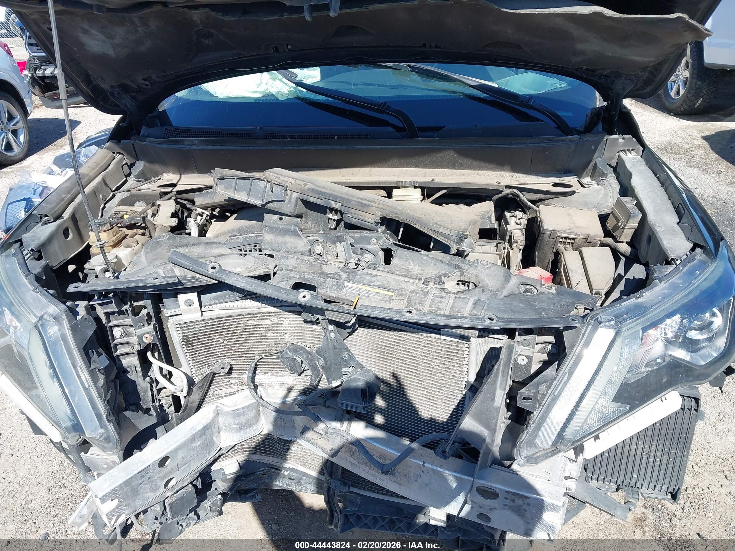 NISSAN PATHFINDER image 10