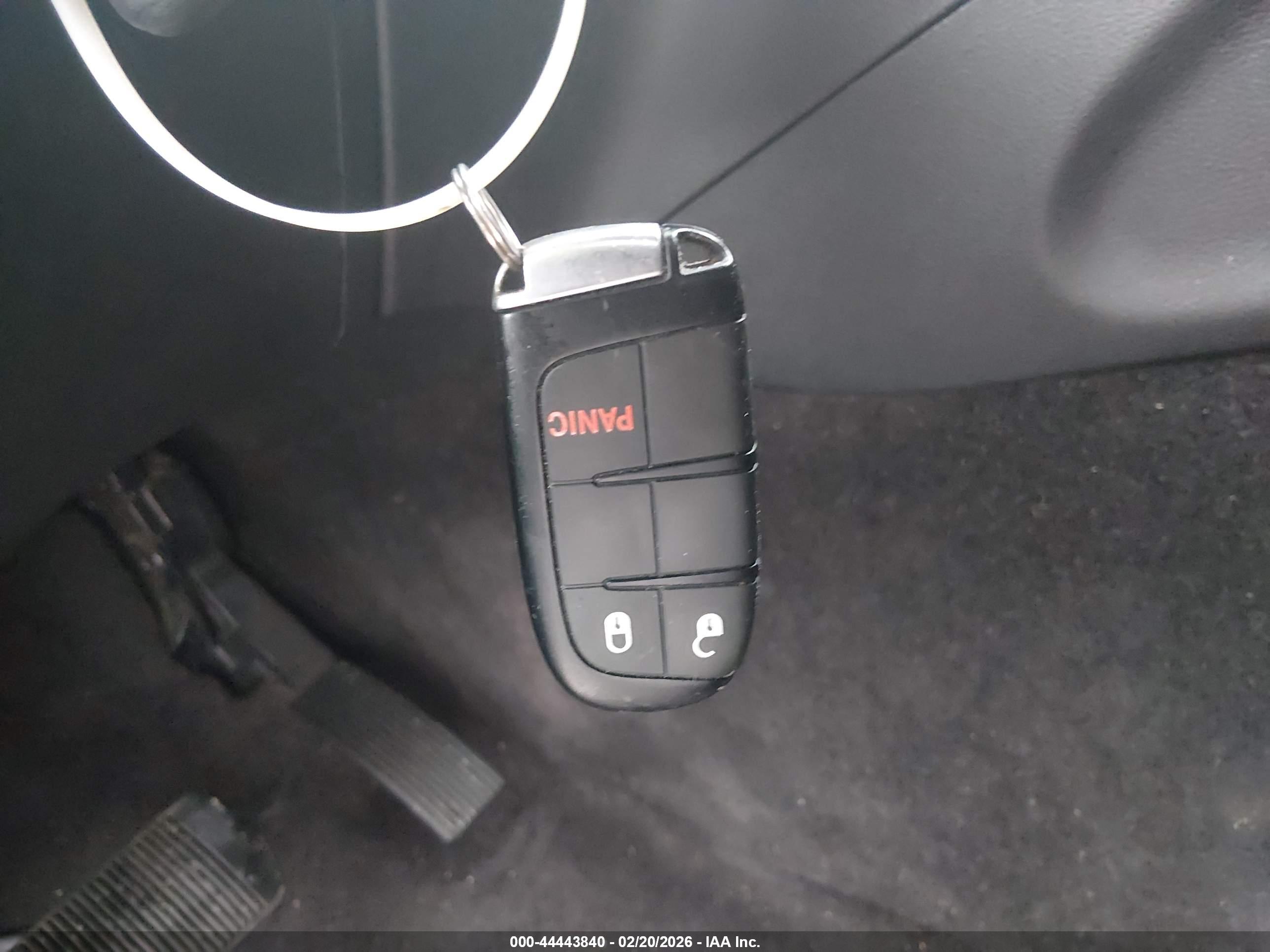 JEEP GRAND image 11