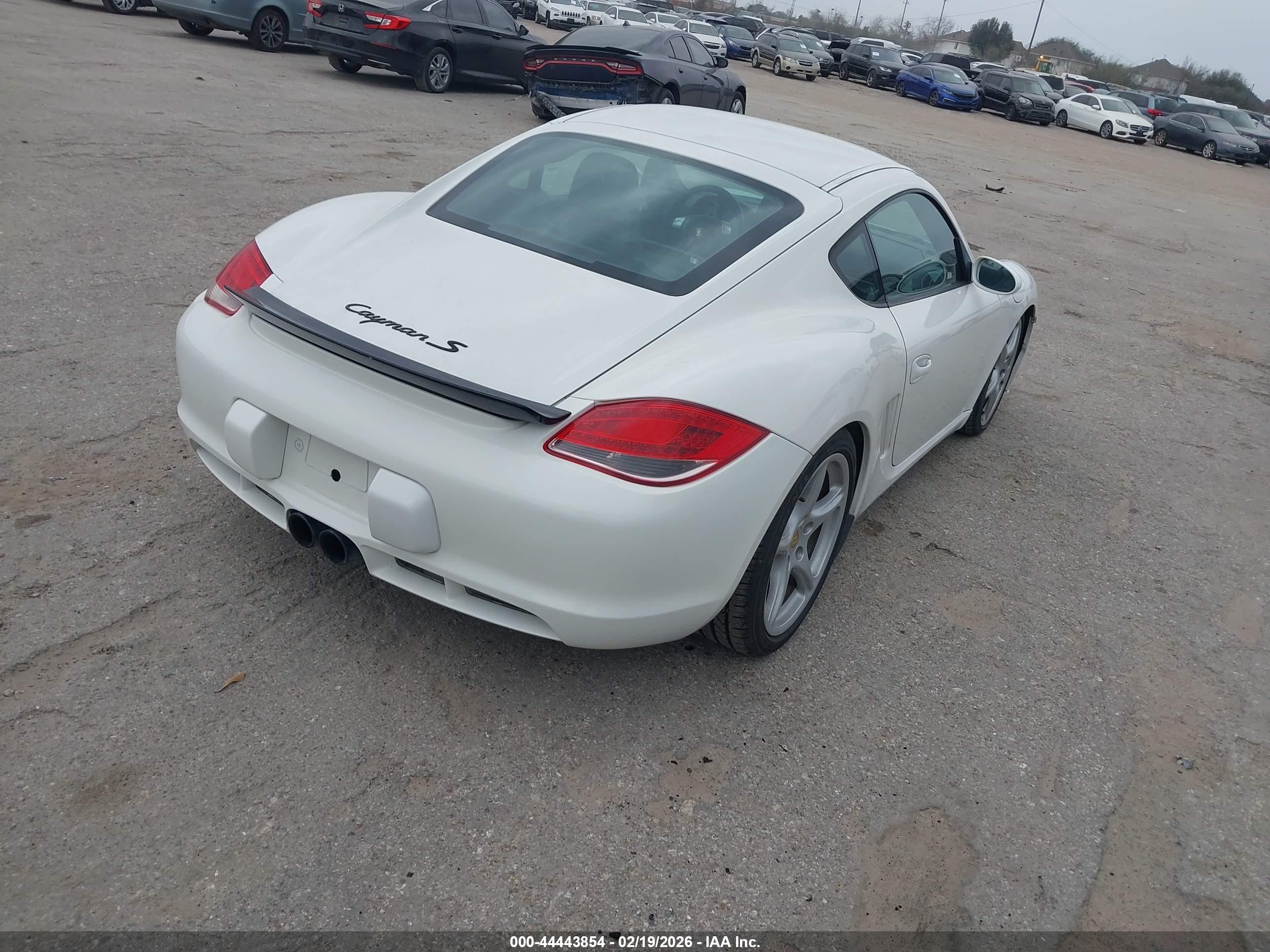 PORSCHE CAYMAN image 4