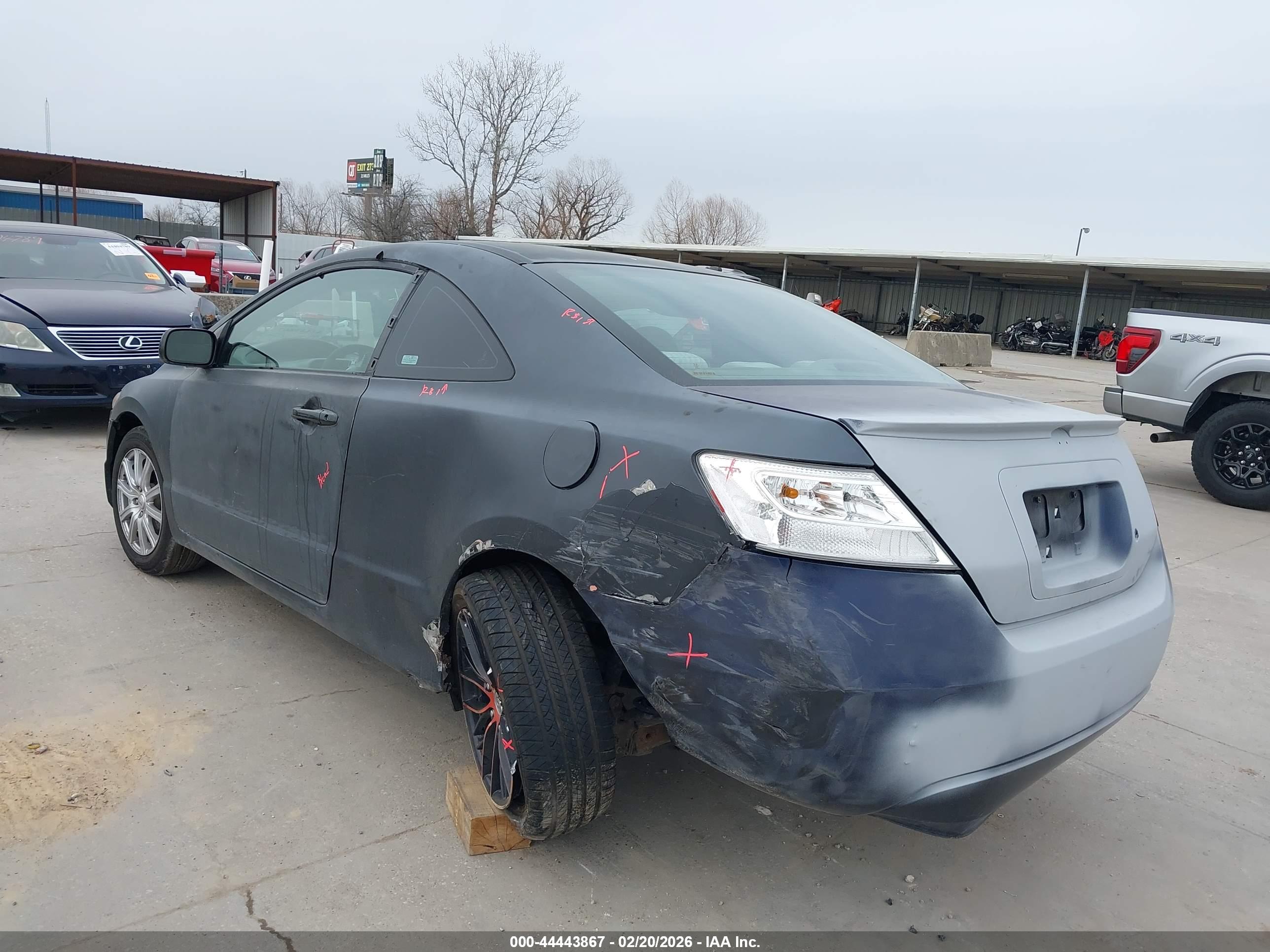 HONDA CIVIC image 3