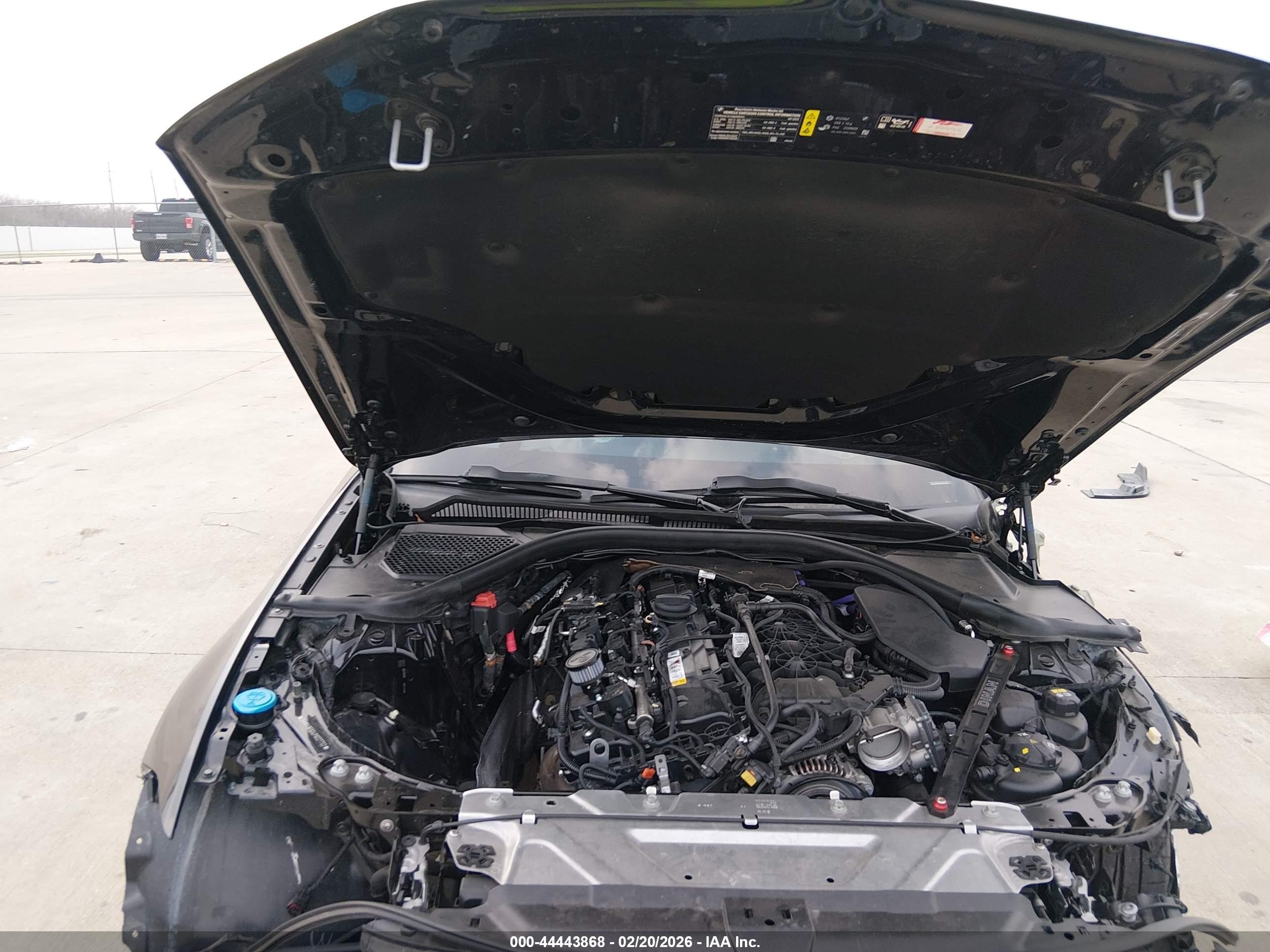 BMW 3 image 10