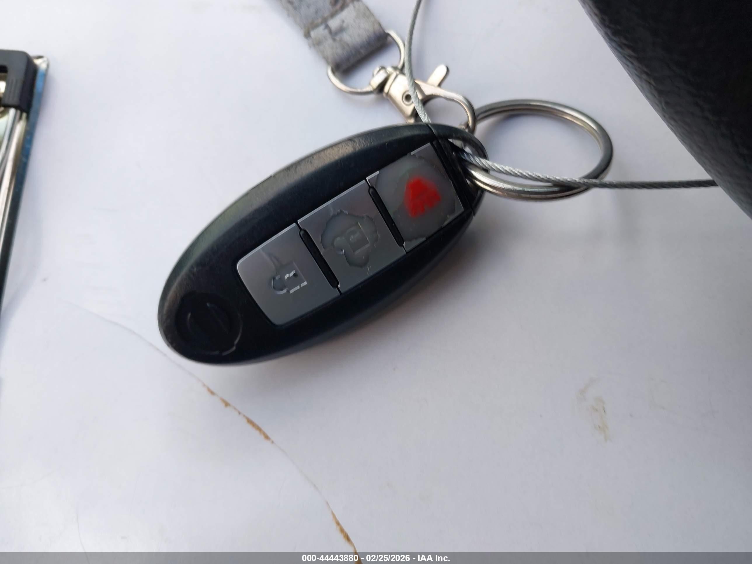 NISSAN MURANO image 11