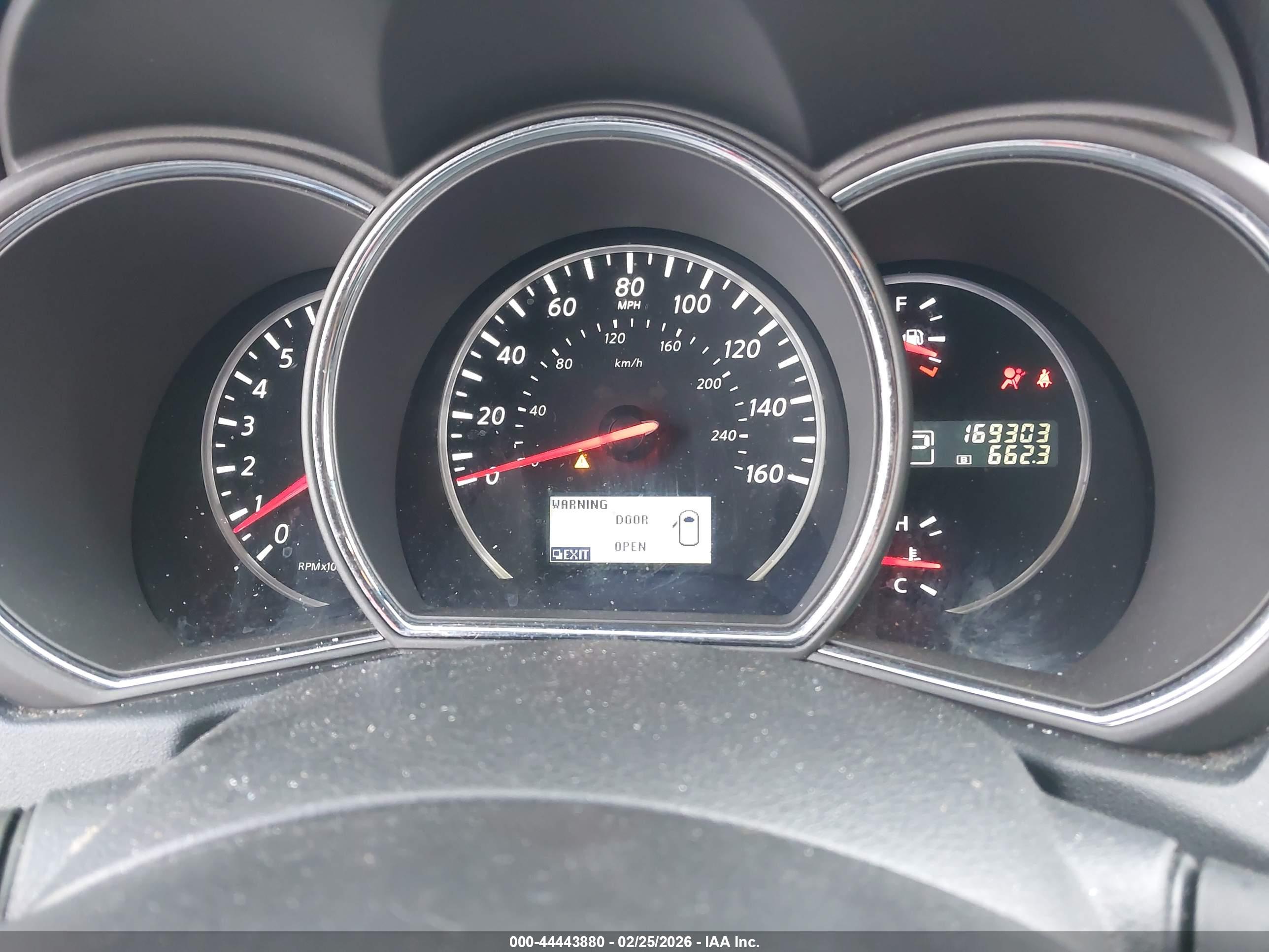 NISSAN MURANO image 7