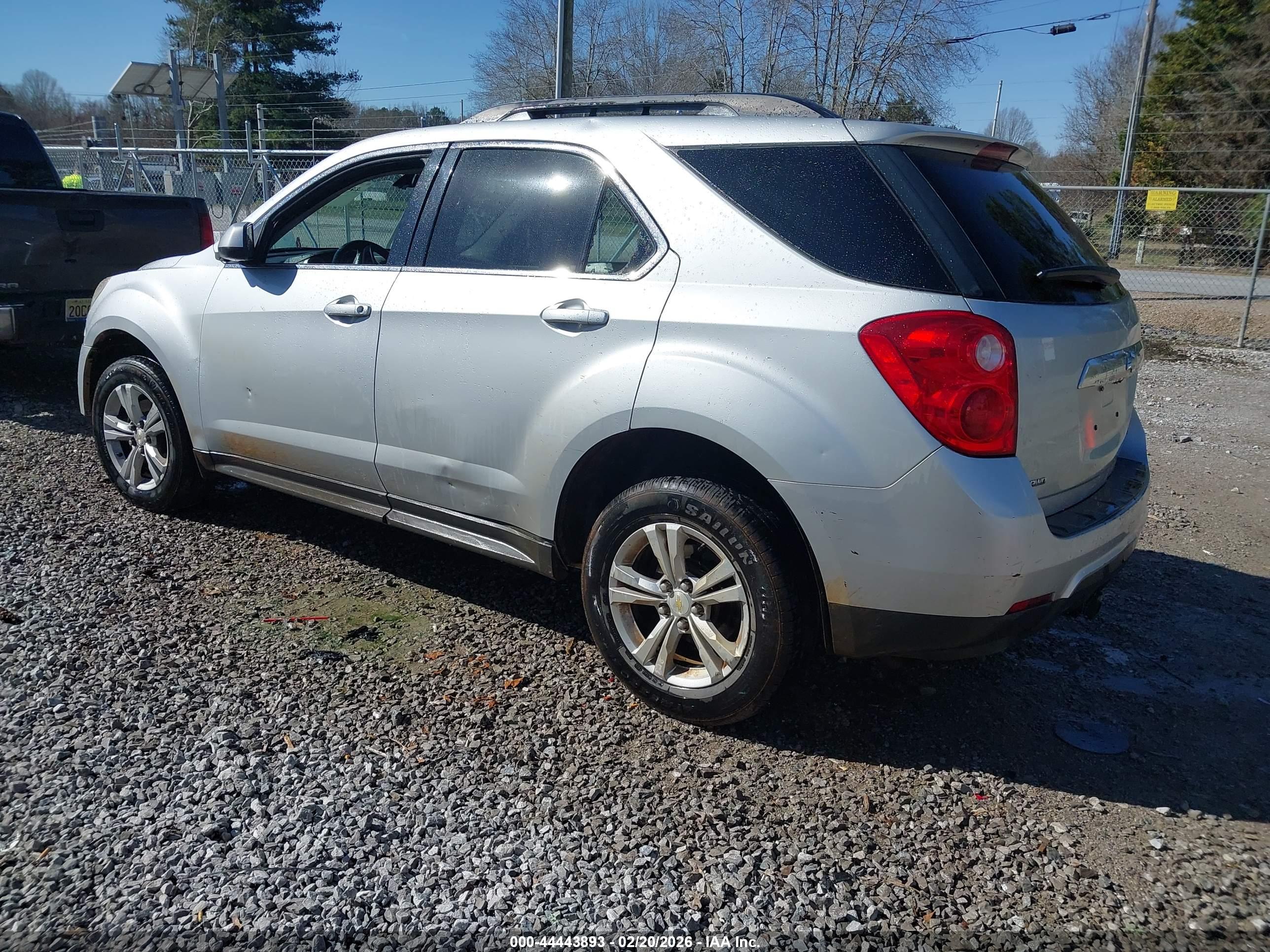 CHEVROLET EQUINOX image 3