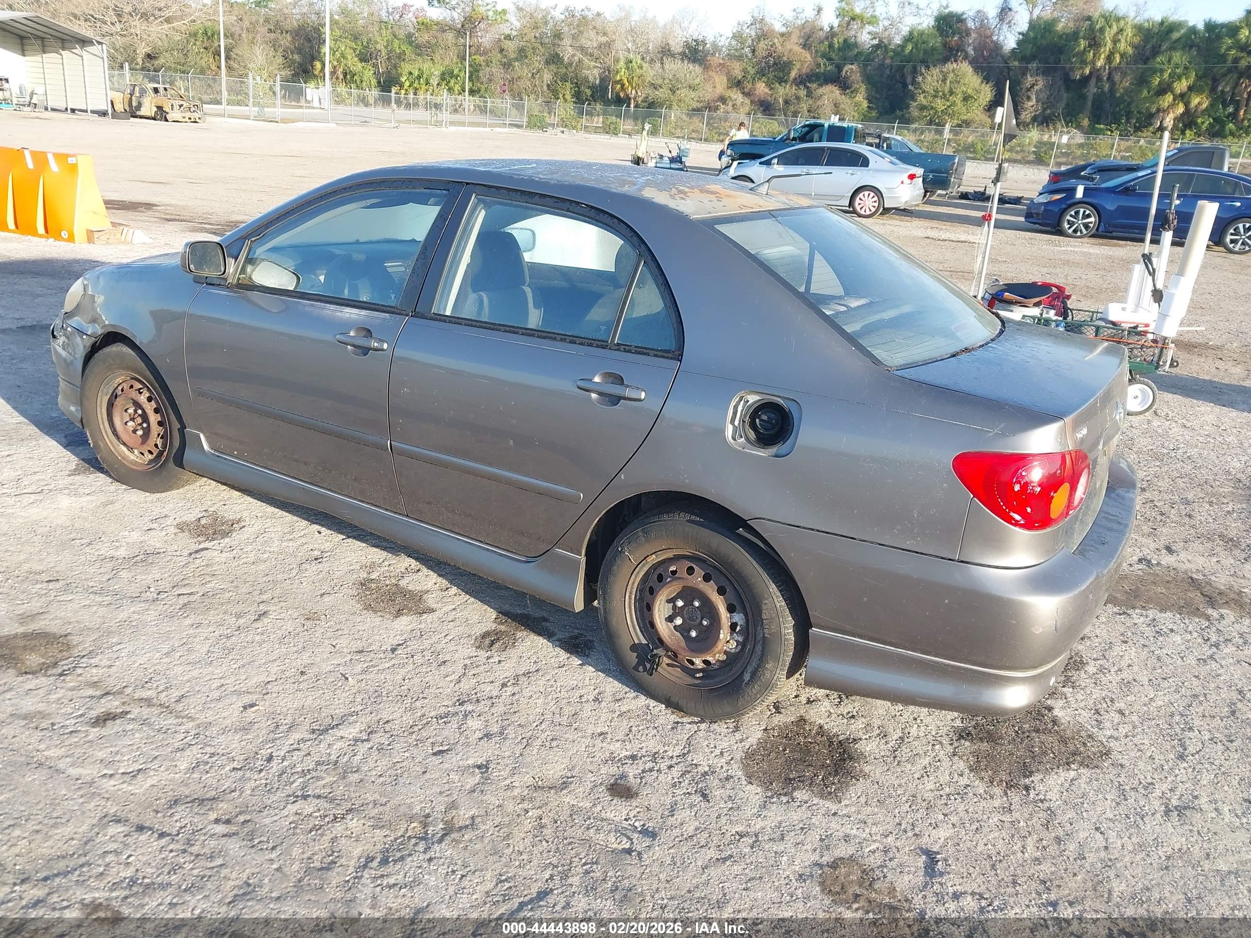 TOYOTA COROLLA image 3