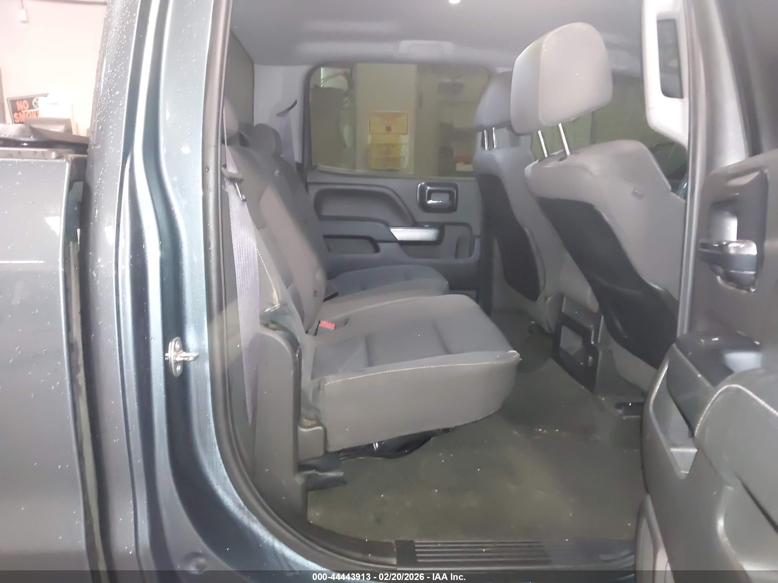 CHEVROLET SILVERADO image 8