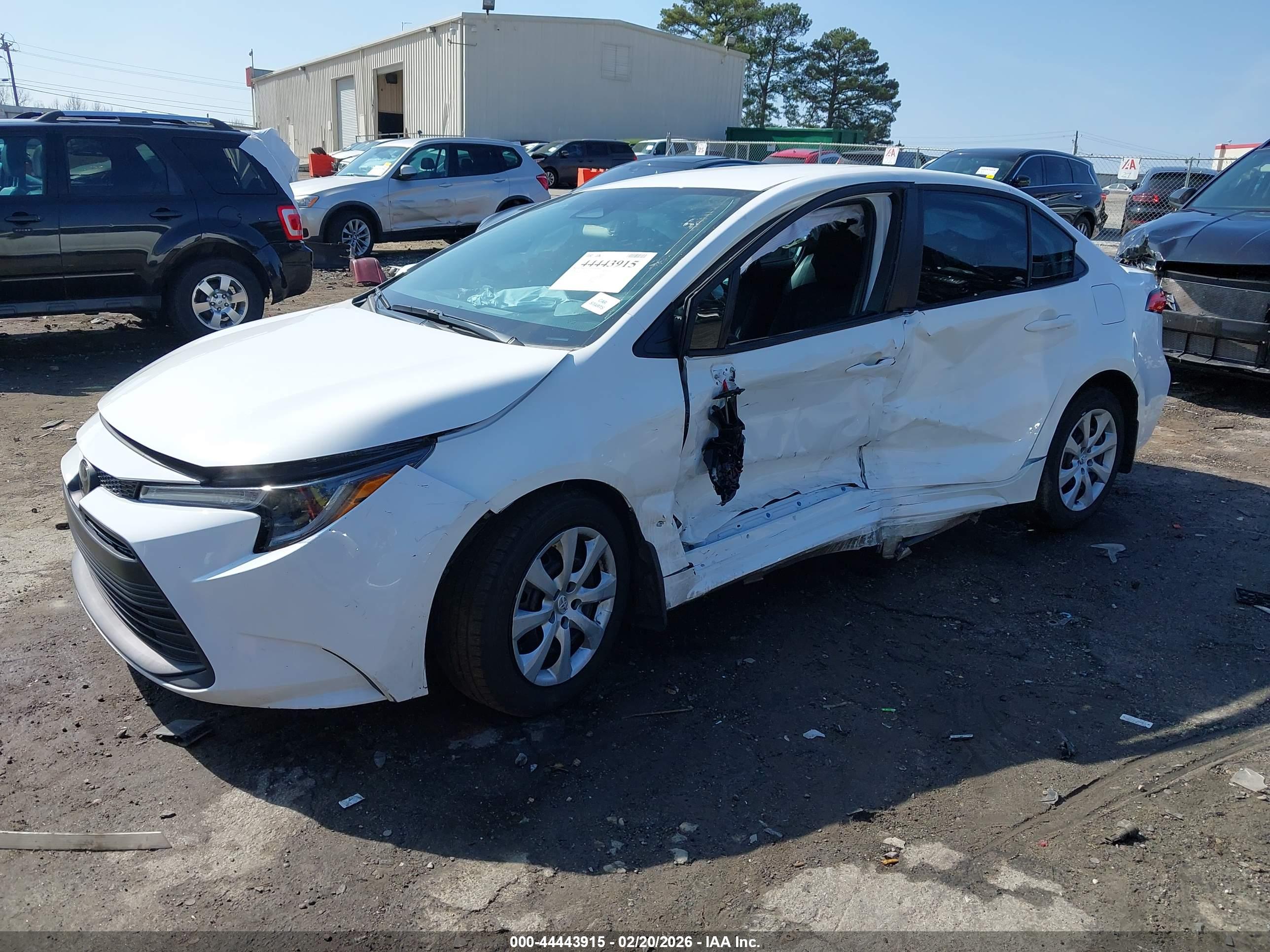 TOYOTA COROLLA image 6