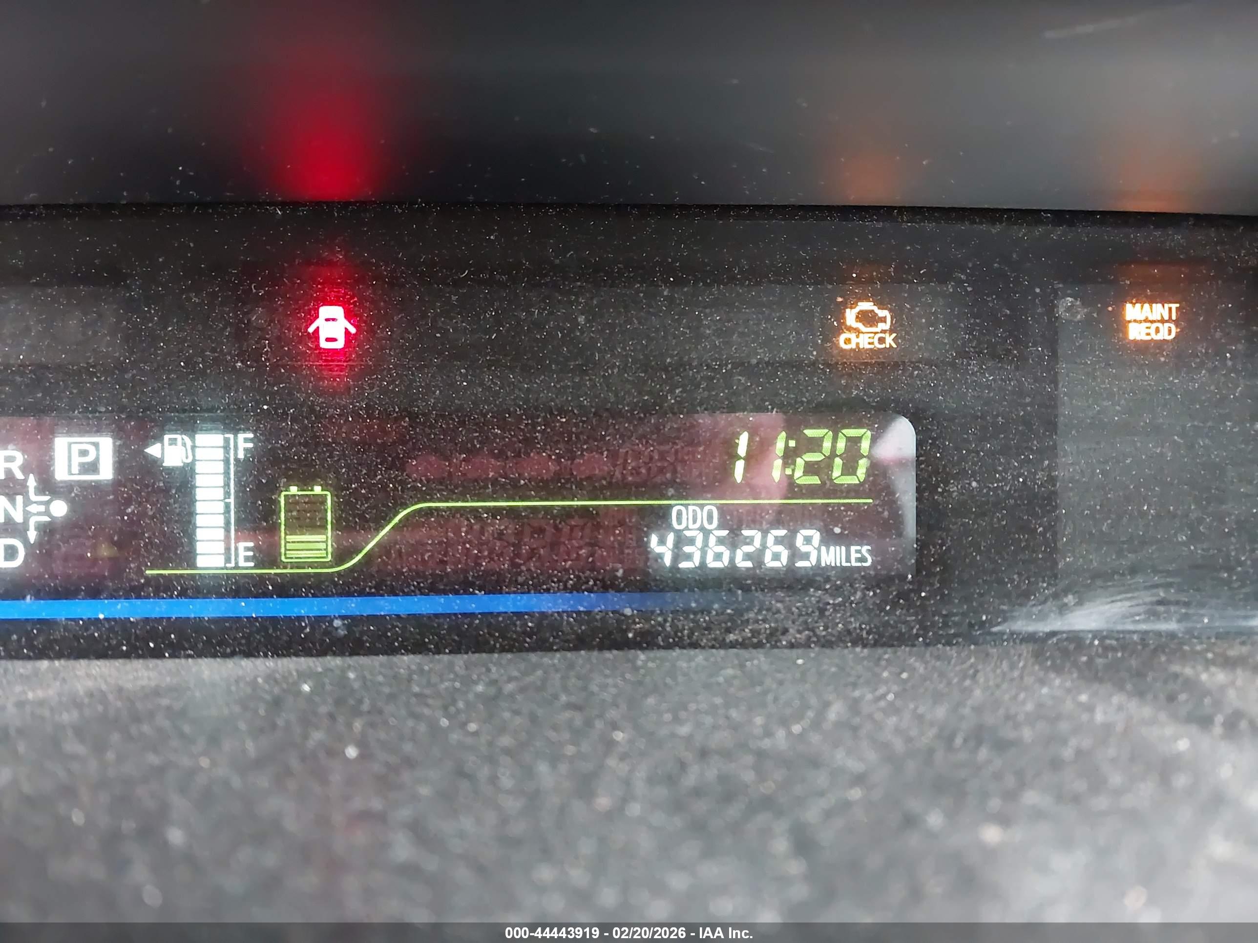 TOYOTA PRIUS image 7