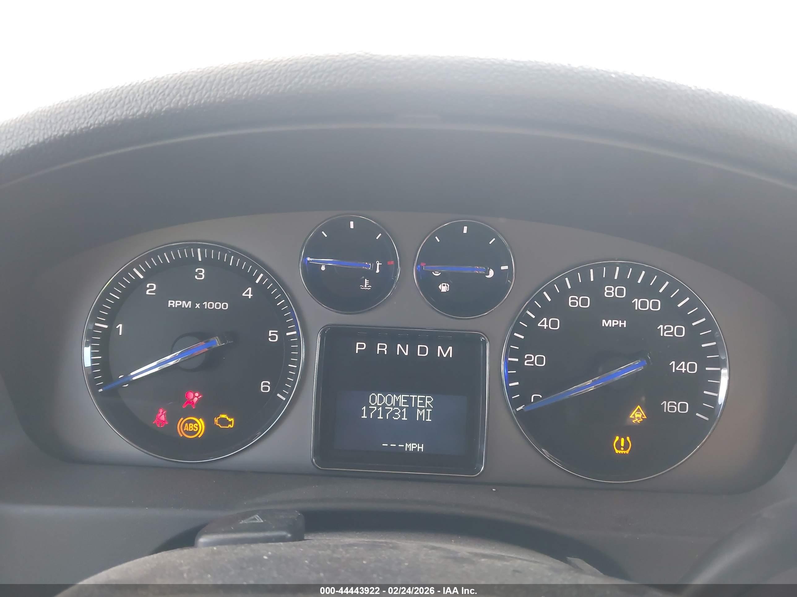 CADILLAC ESCALADE image 7