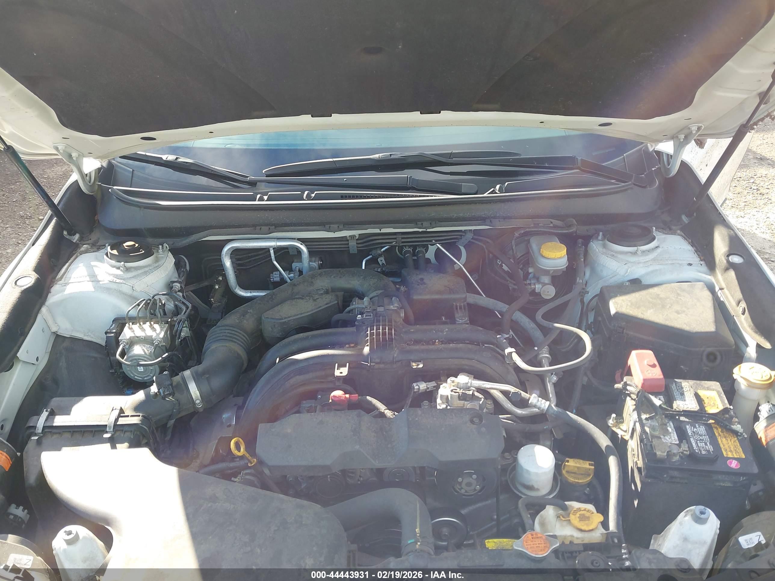 SUBARU OUTBACK image 10