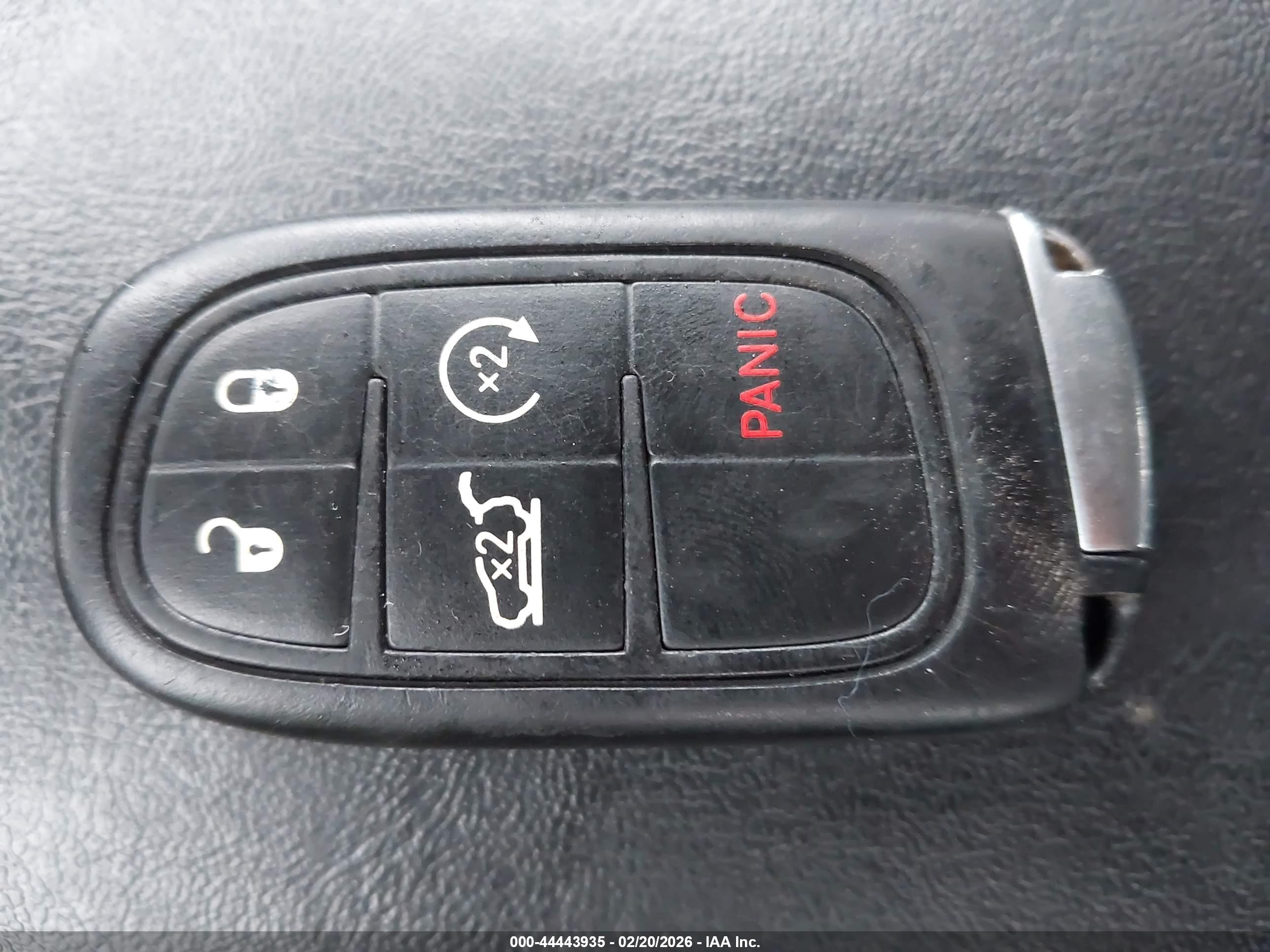 JEEP CHEROKEE image 11
