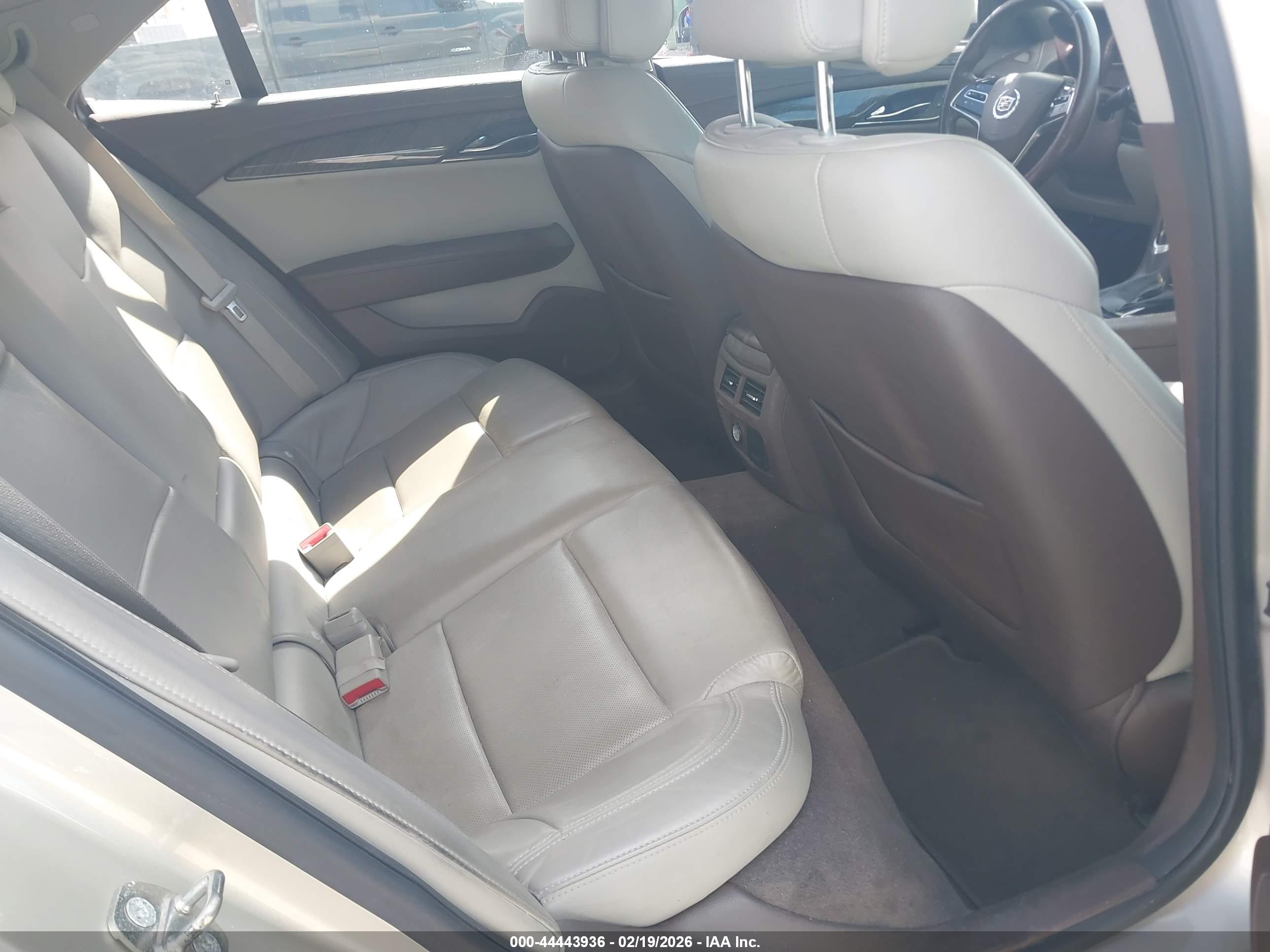 CADILLAC ATS image 8