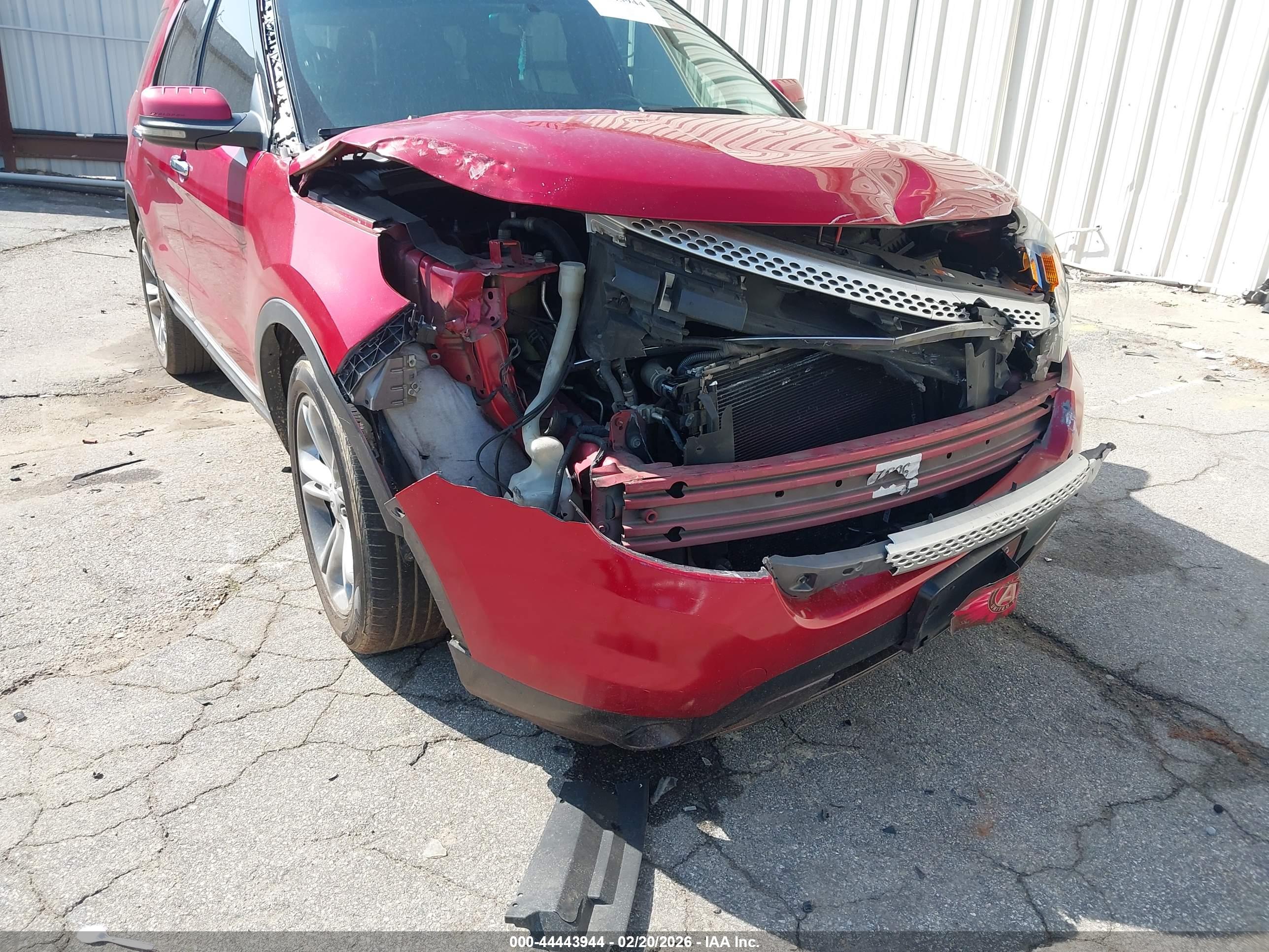 FORD EXPLORER image 6