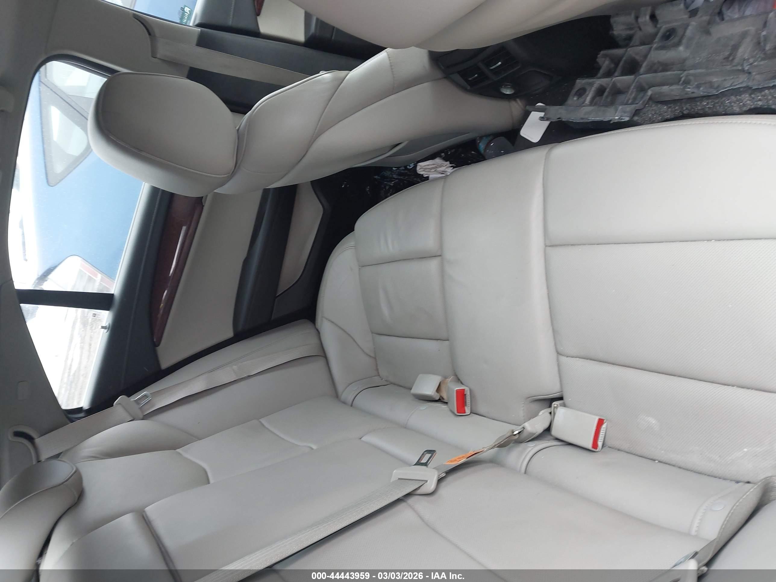 CADILLAC ATS image 8