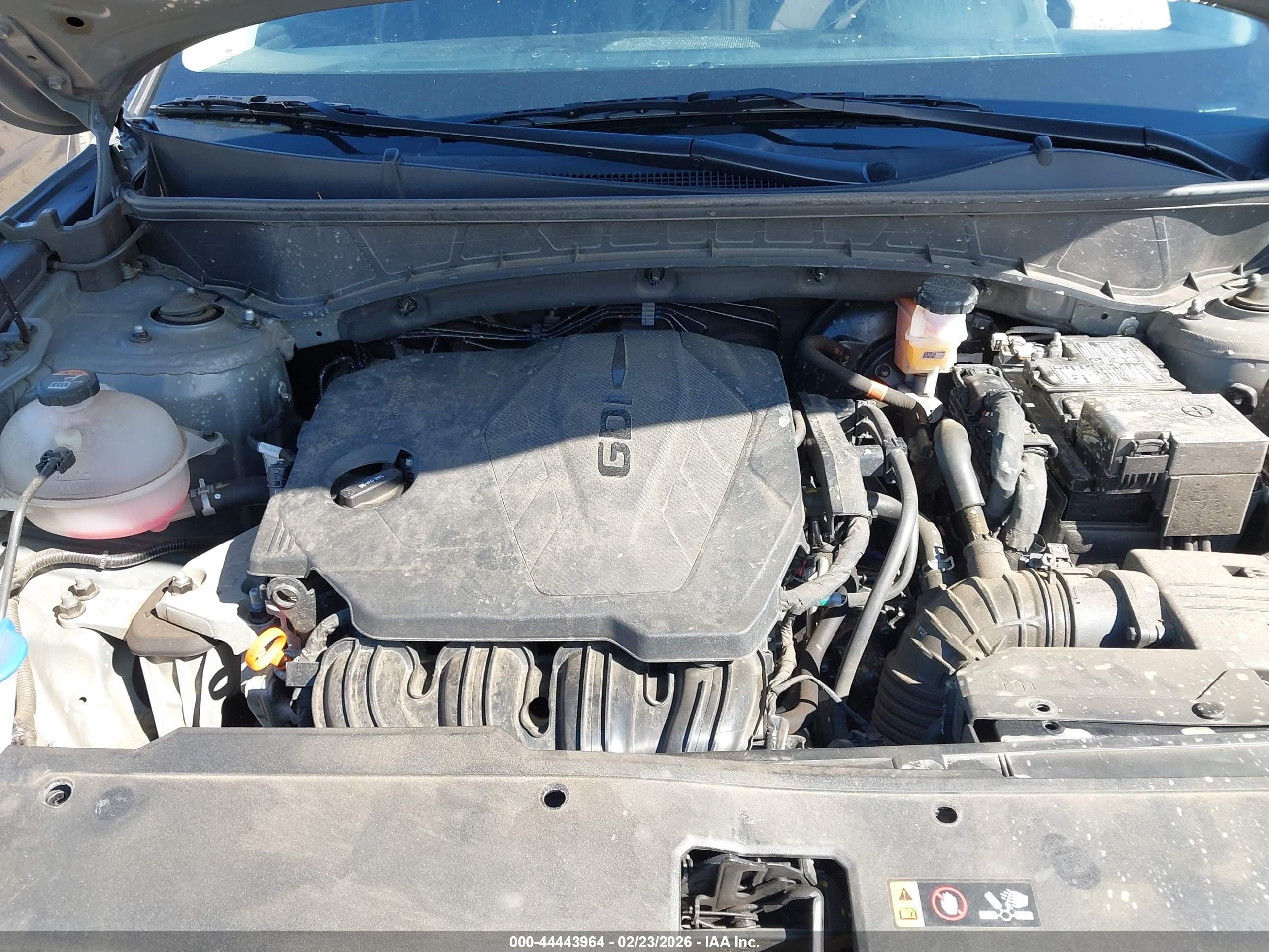 HYUNDAI TUCSON image 10