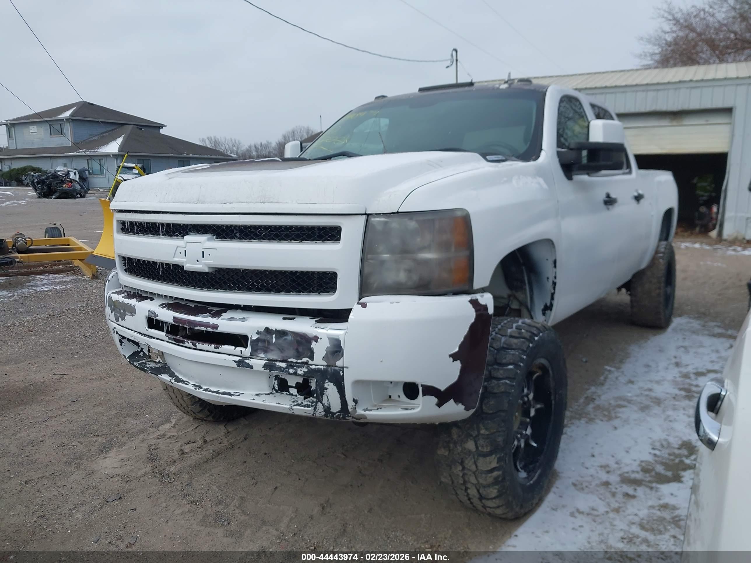 CHEVROLET SILVERADO image 6