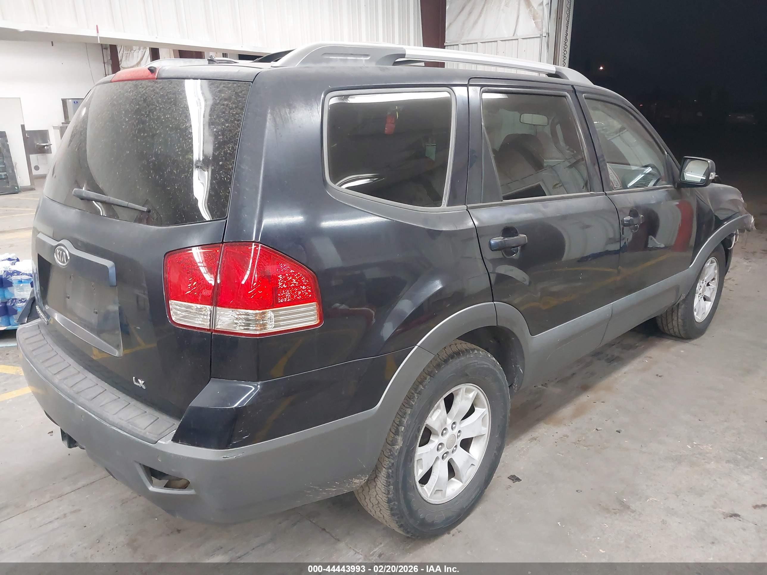KIA BORREGO image 4