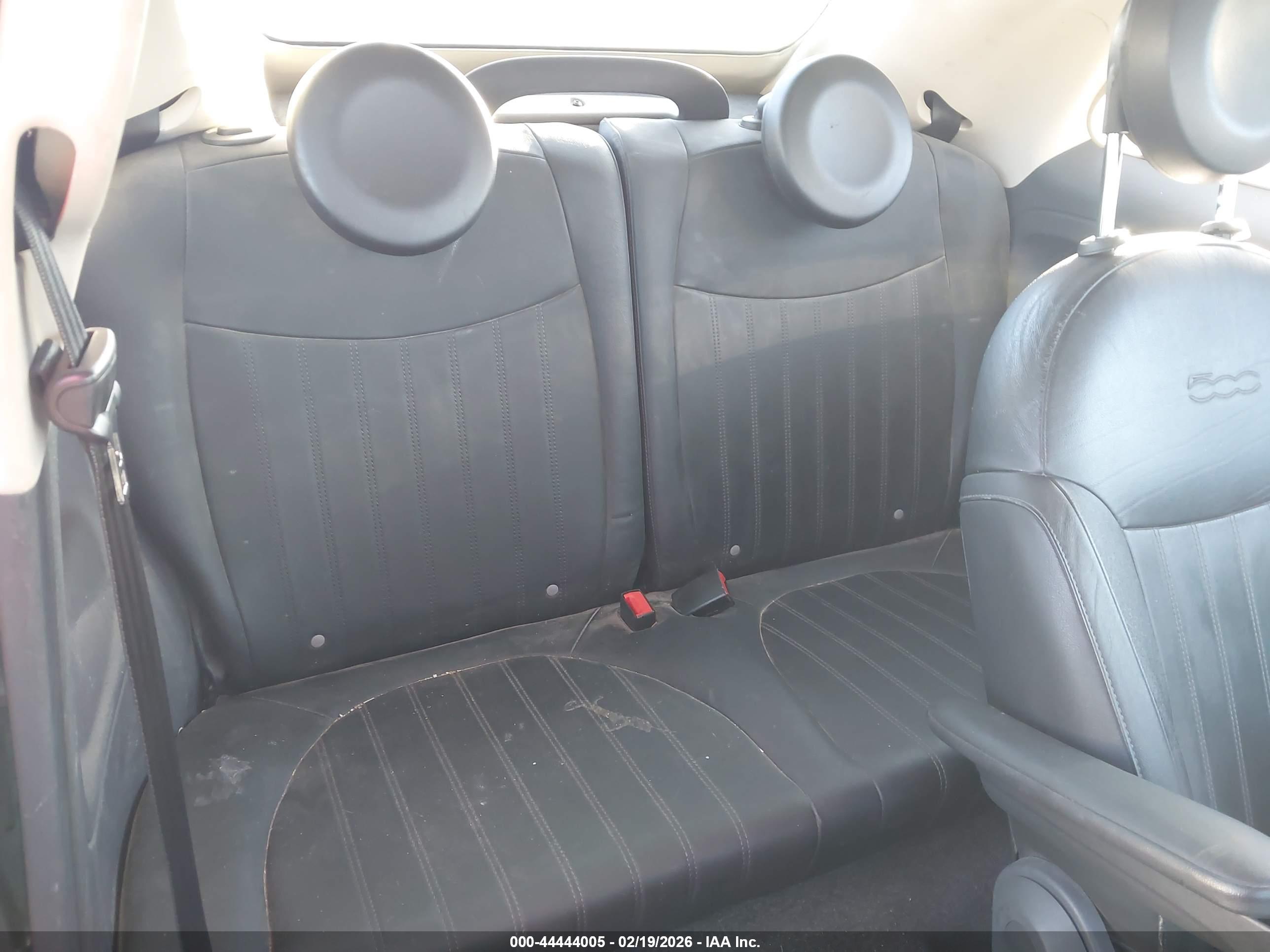 FIAT 500C image 8