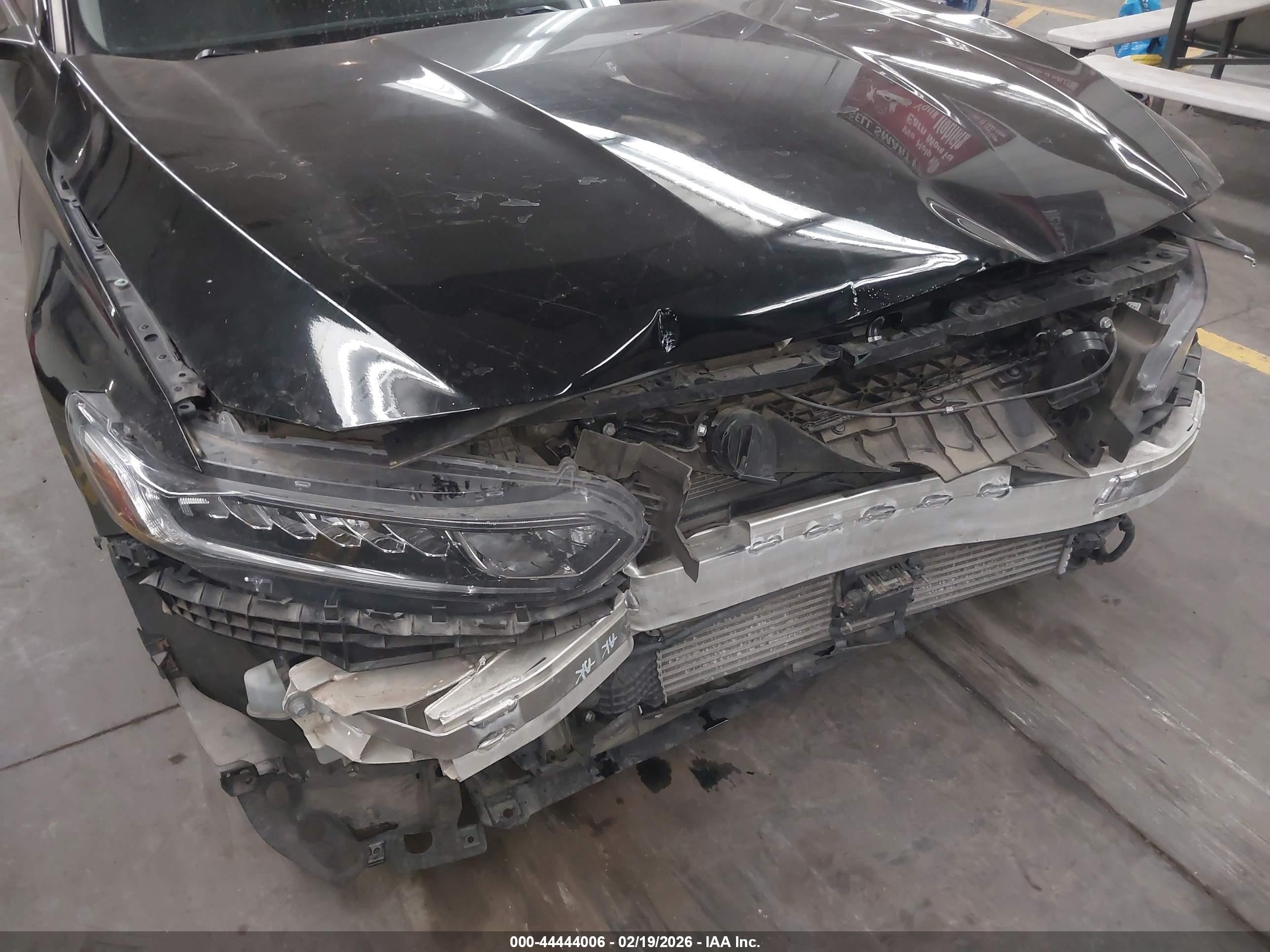 HONDA ACCORD image 6