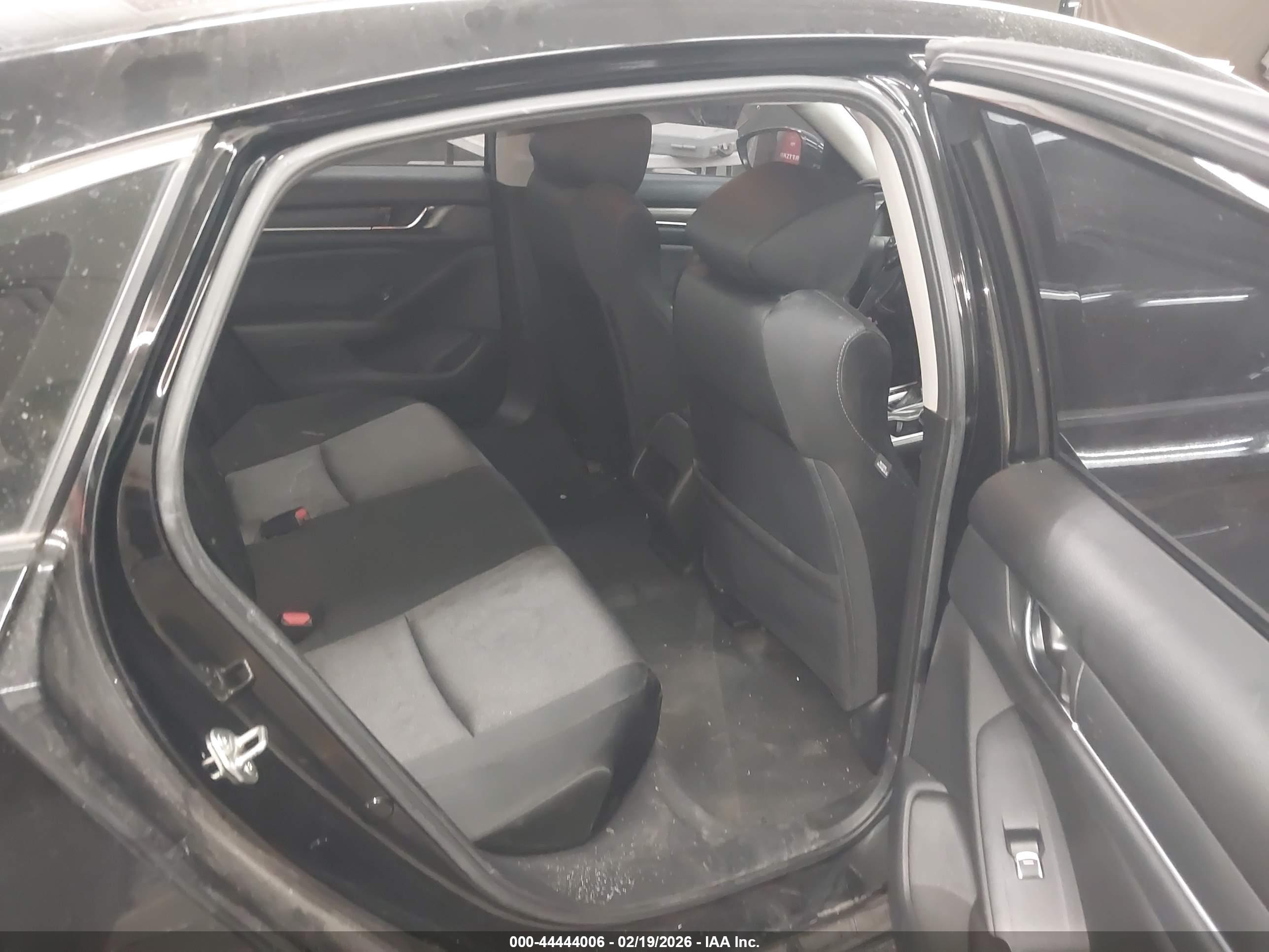 HONDA ACCORD image 8