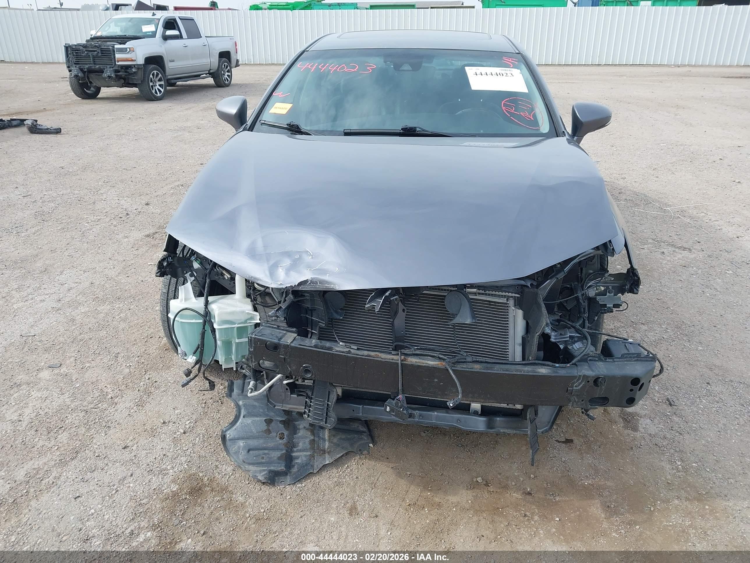 LEXUS ES image 6
