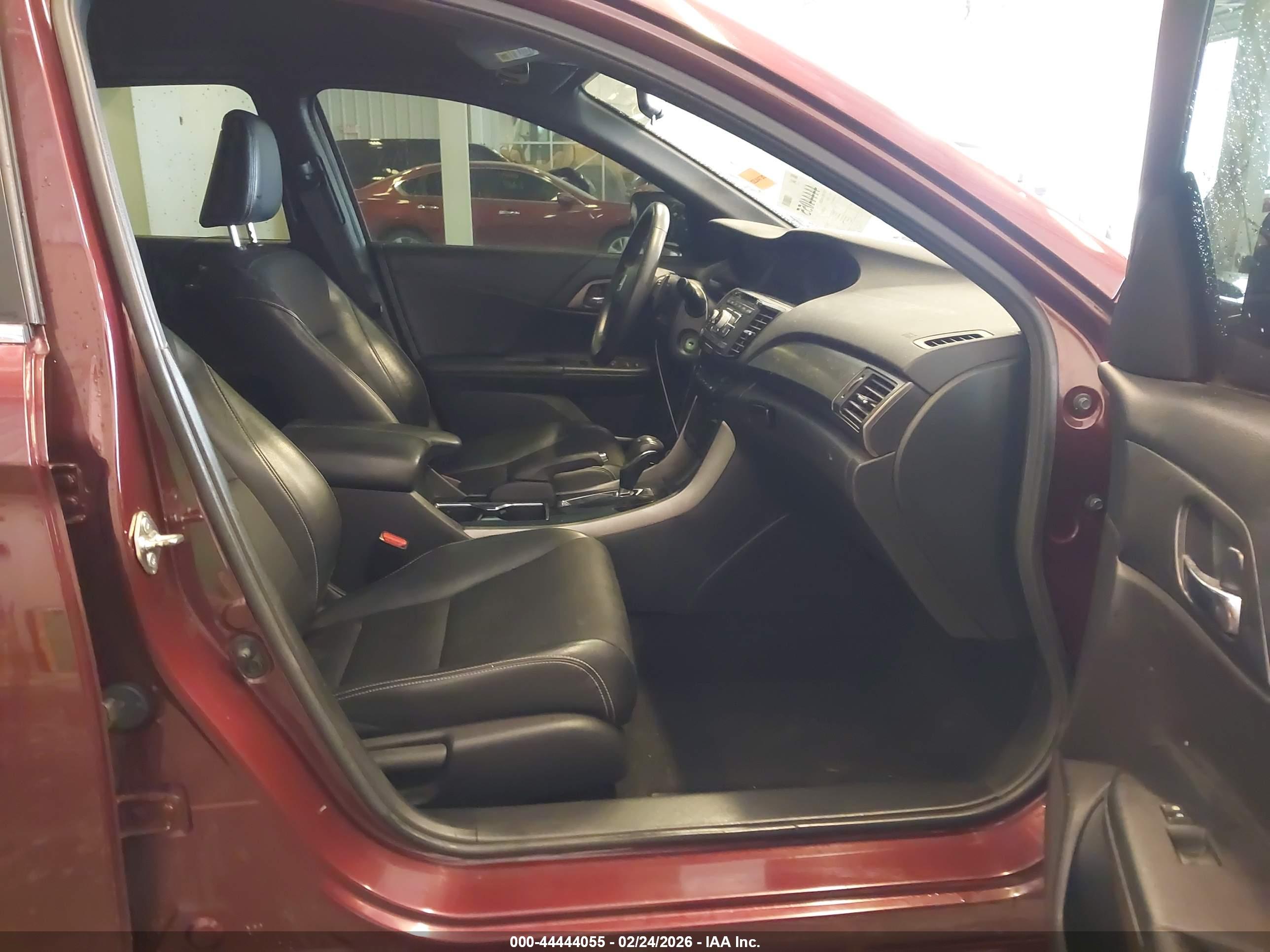 HONDA ACCORD image 5