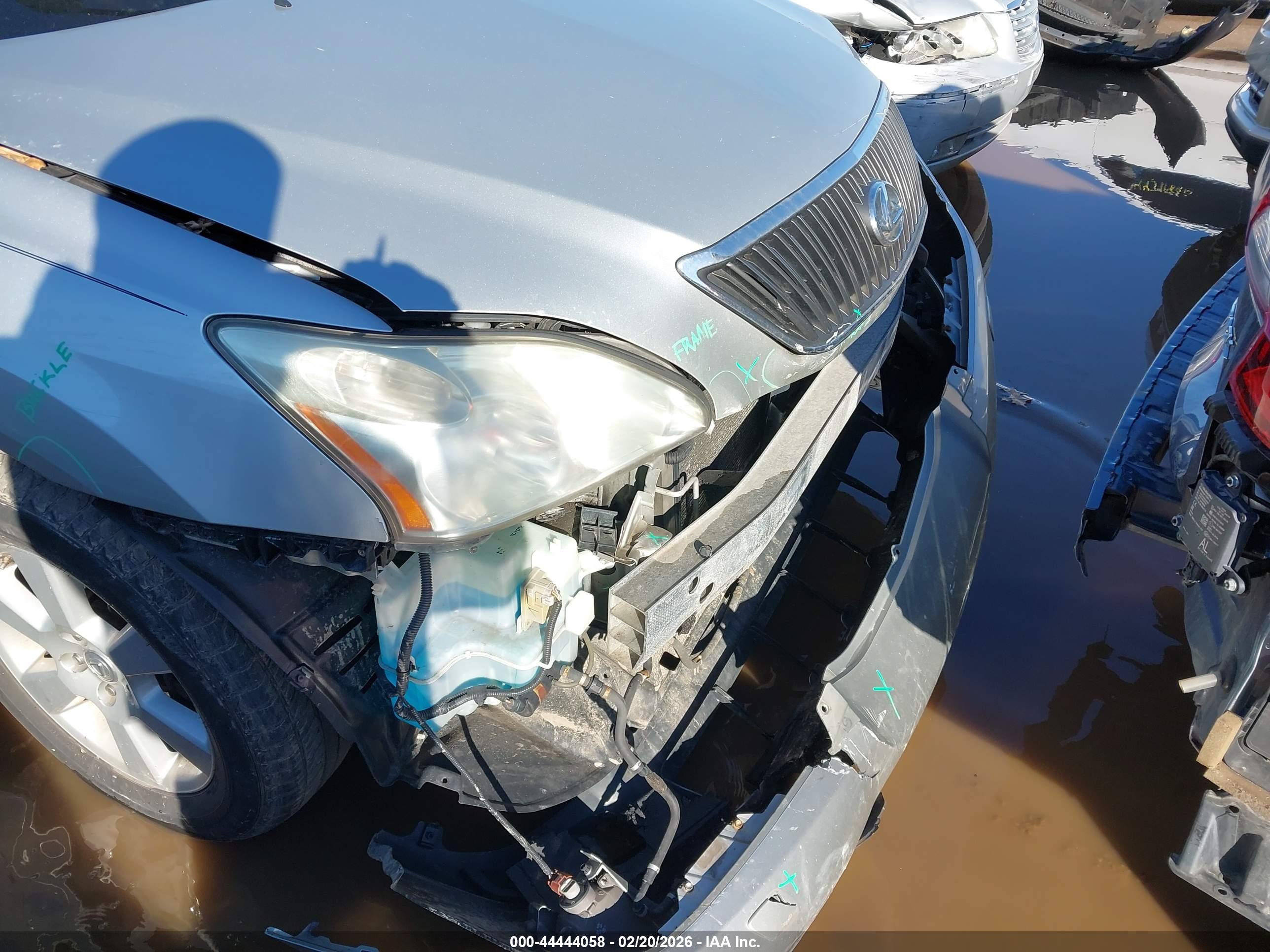 LEXUS RX image 6