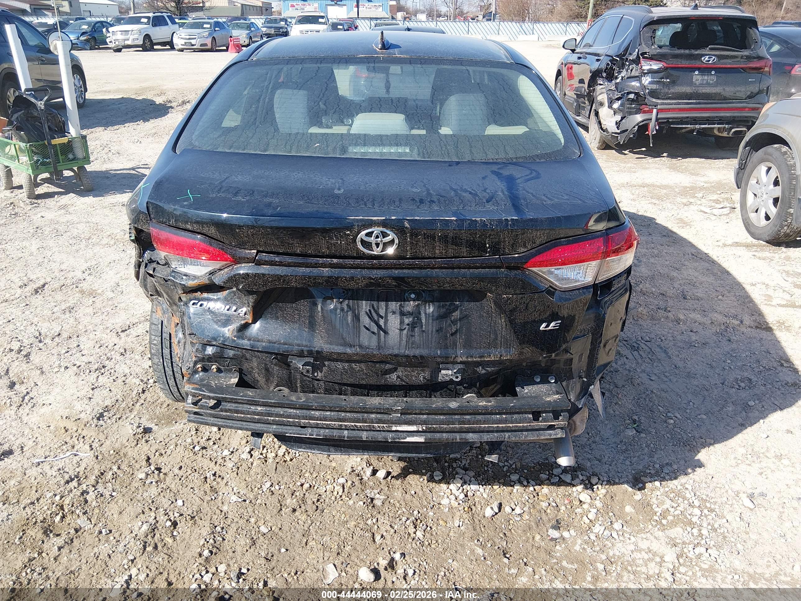 TOYOTA COROLLA image 6