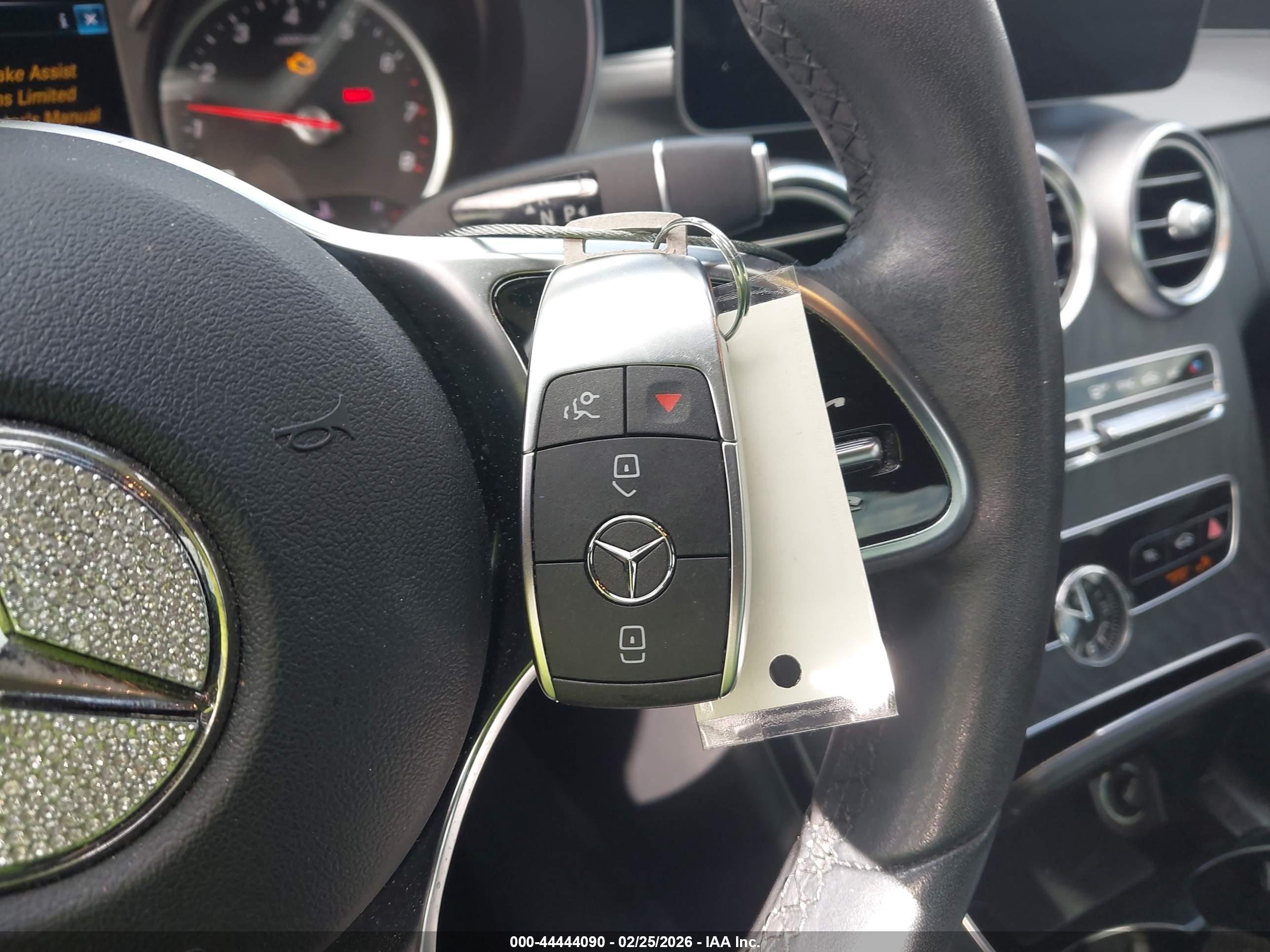 MERCEDES-BENZ C image 11