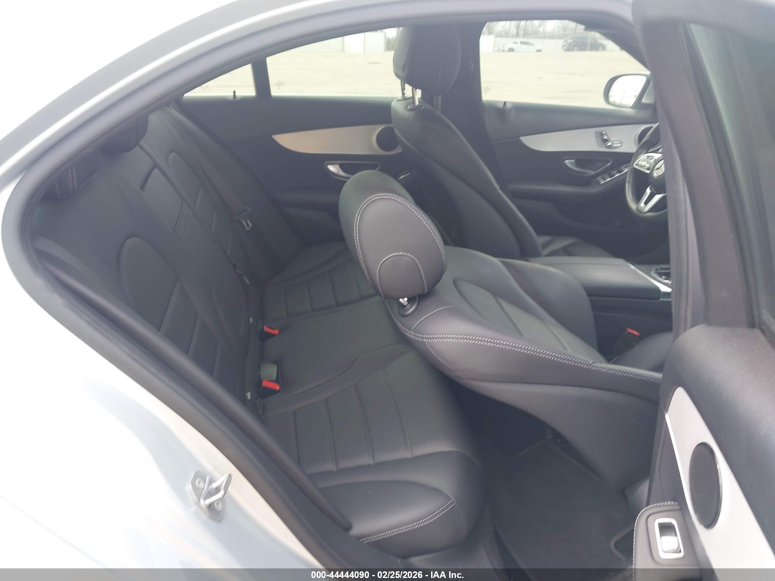 MERCEDES-BENZ C image 8