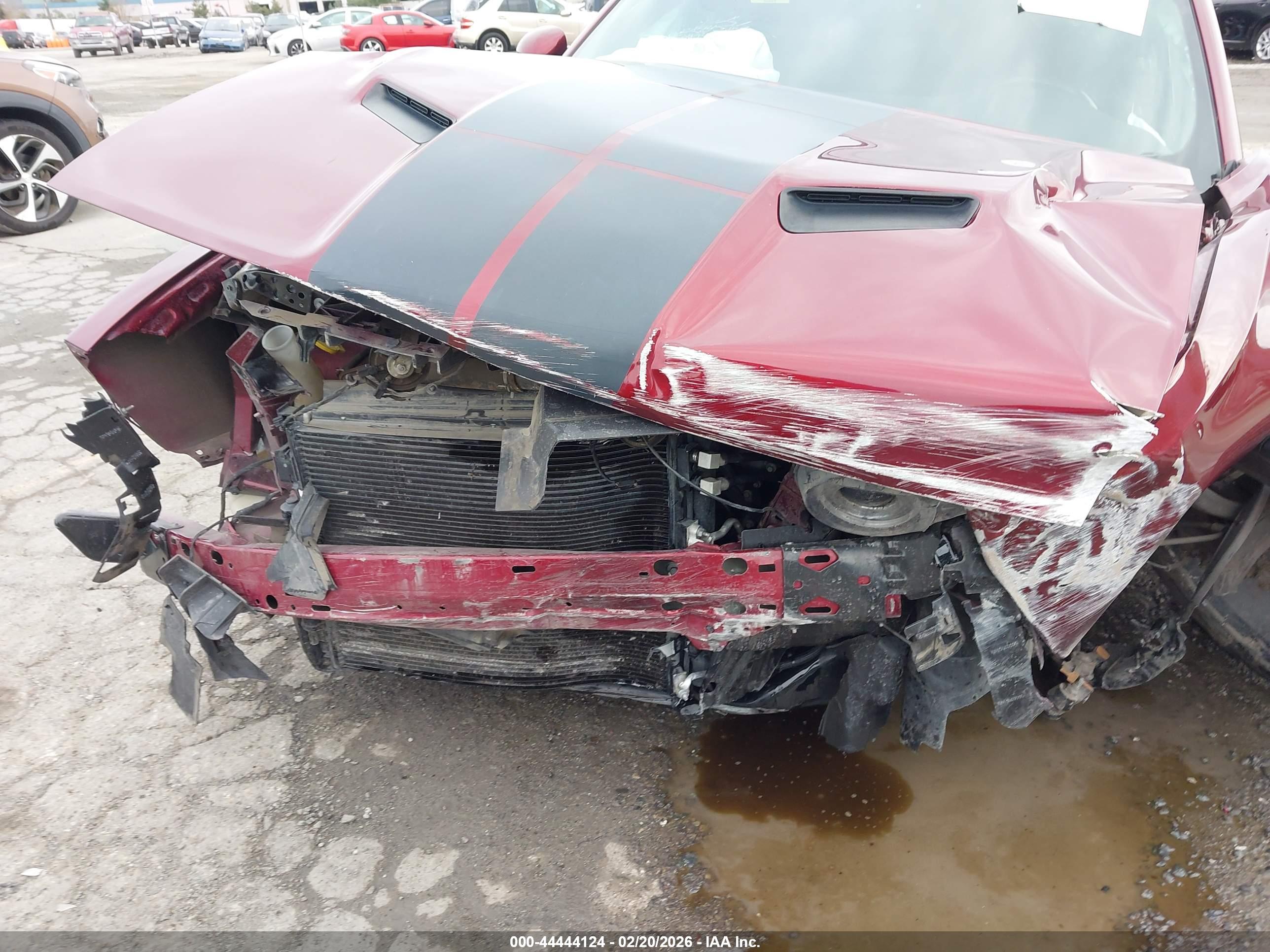 DODGE CHALLENGER image 6