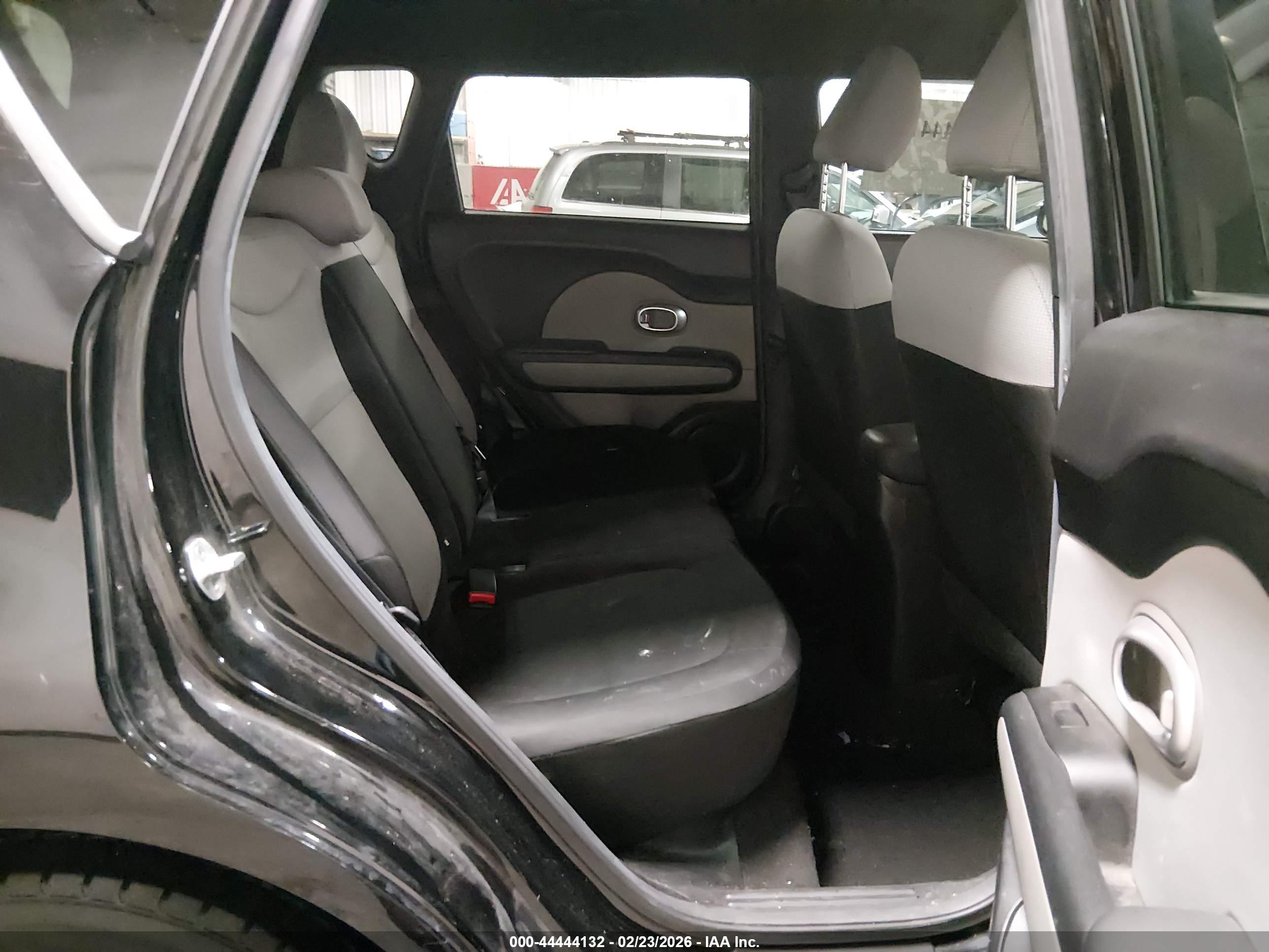 KIA SOUL image 8