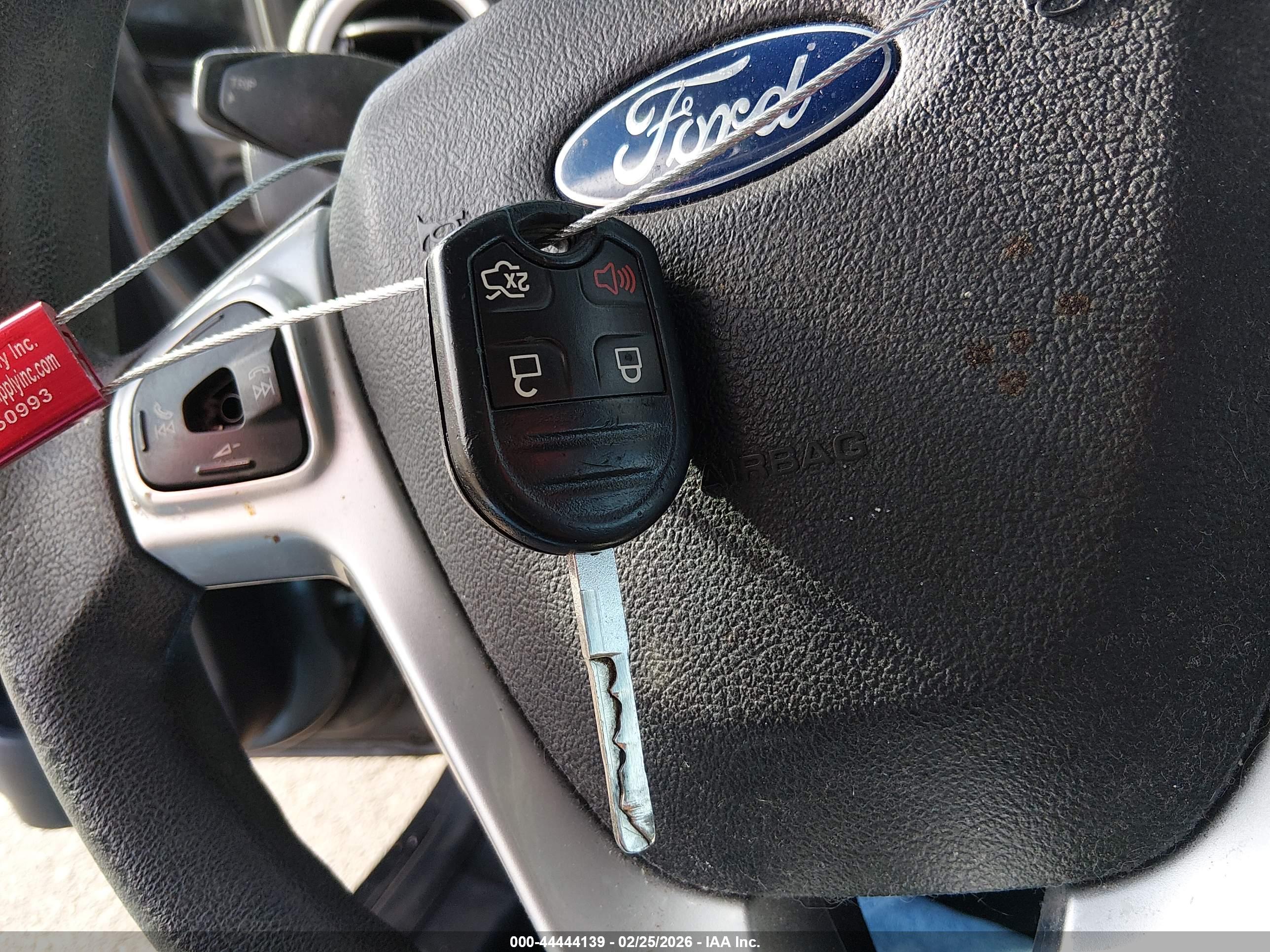 FORD FIESTA image 11
