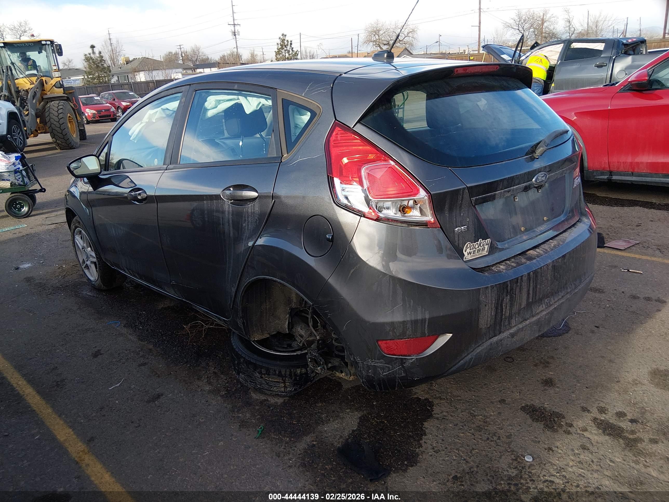 FORD FIESTA image 3