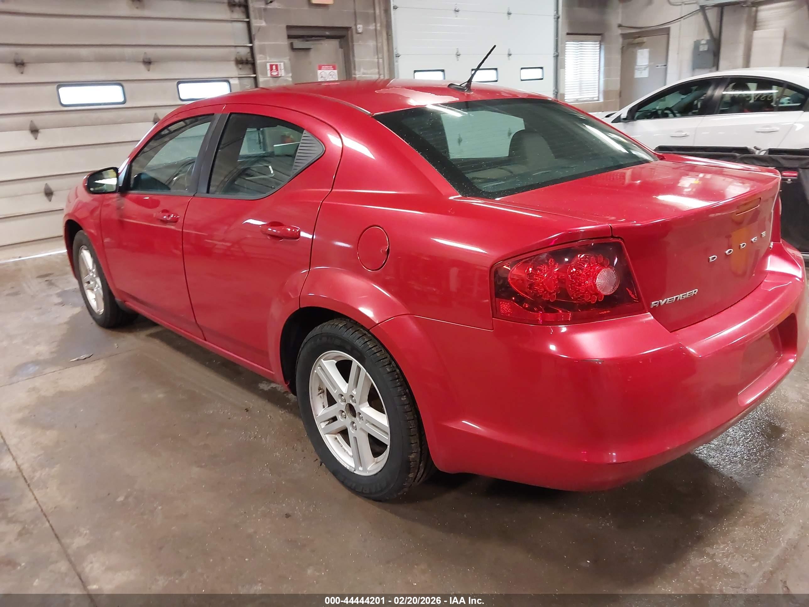 DODGE AVENGER image 3