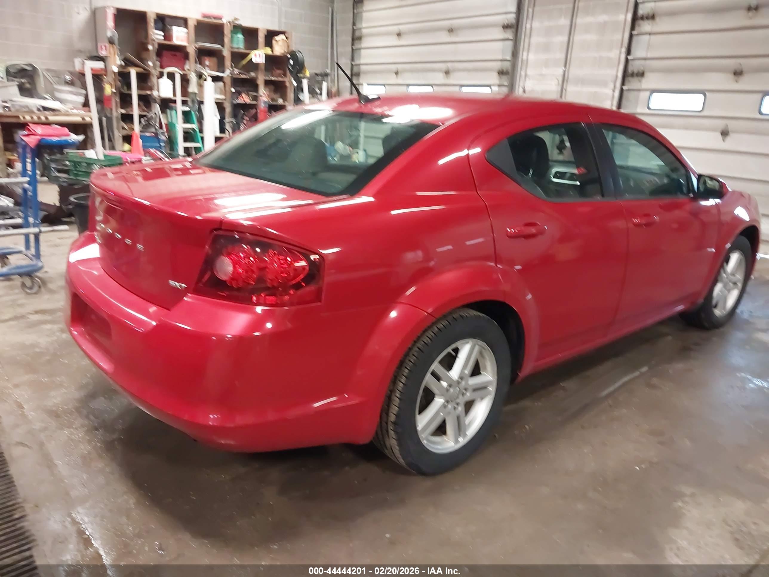 DODGE AVENGER image 4