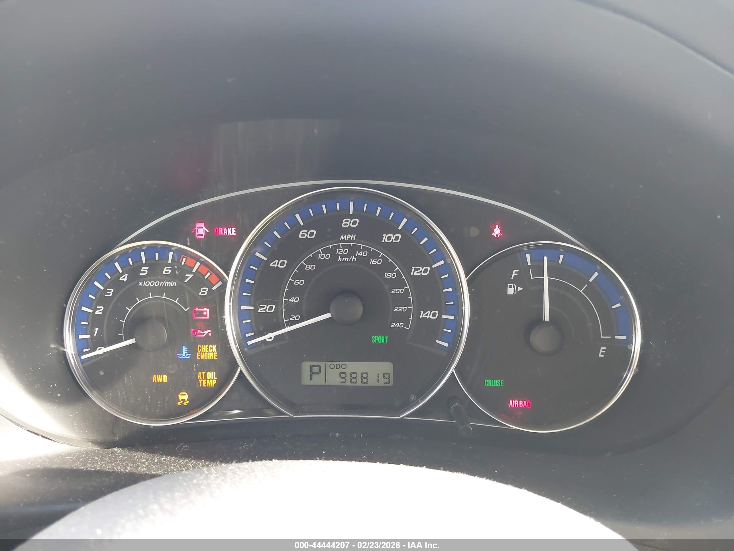 SUBARU FORESTER image 7