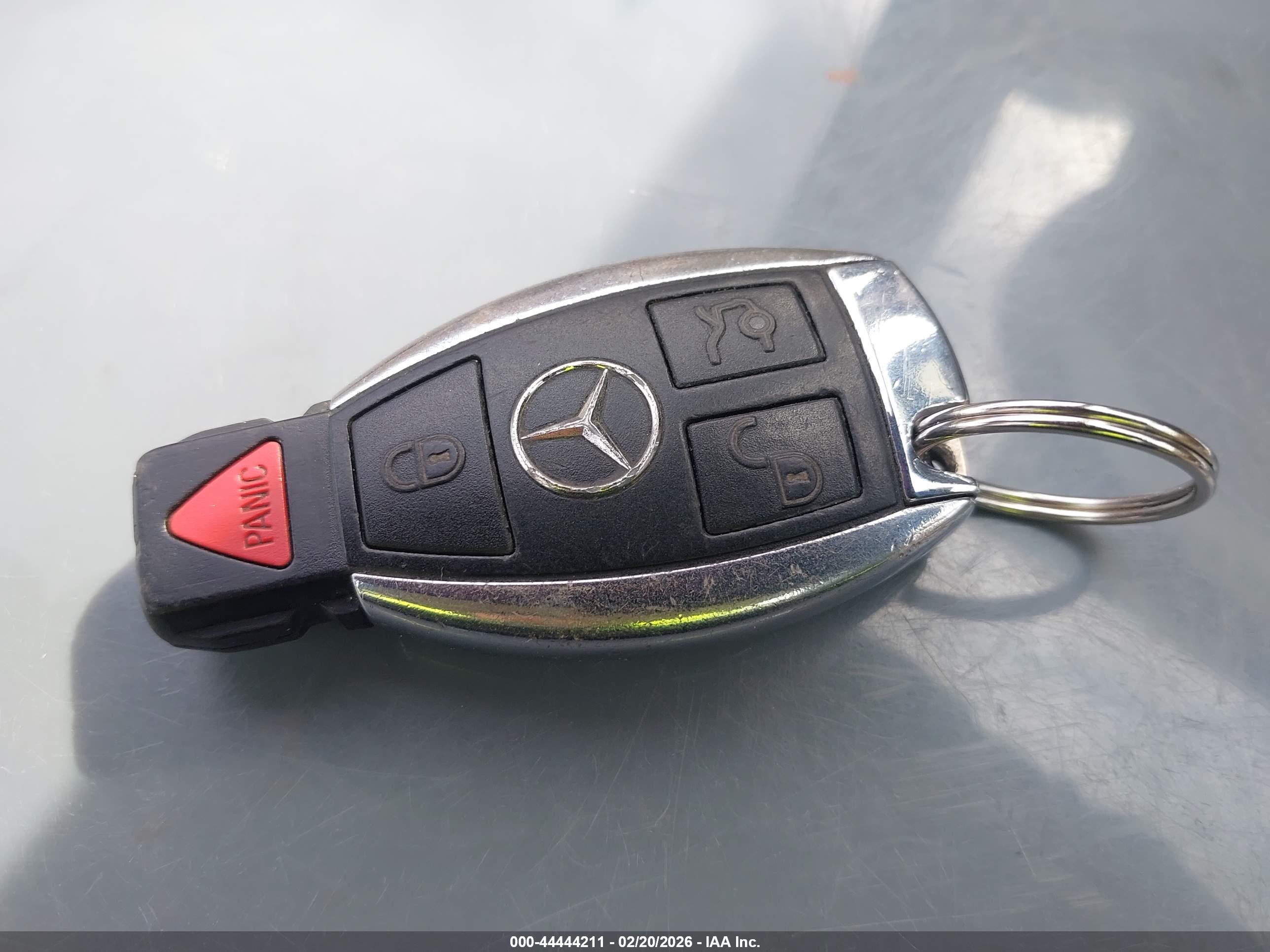 MERCEDES-BENZ CLK image 11