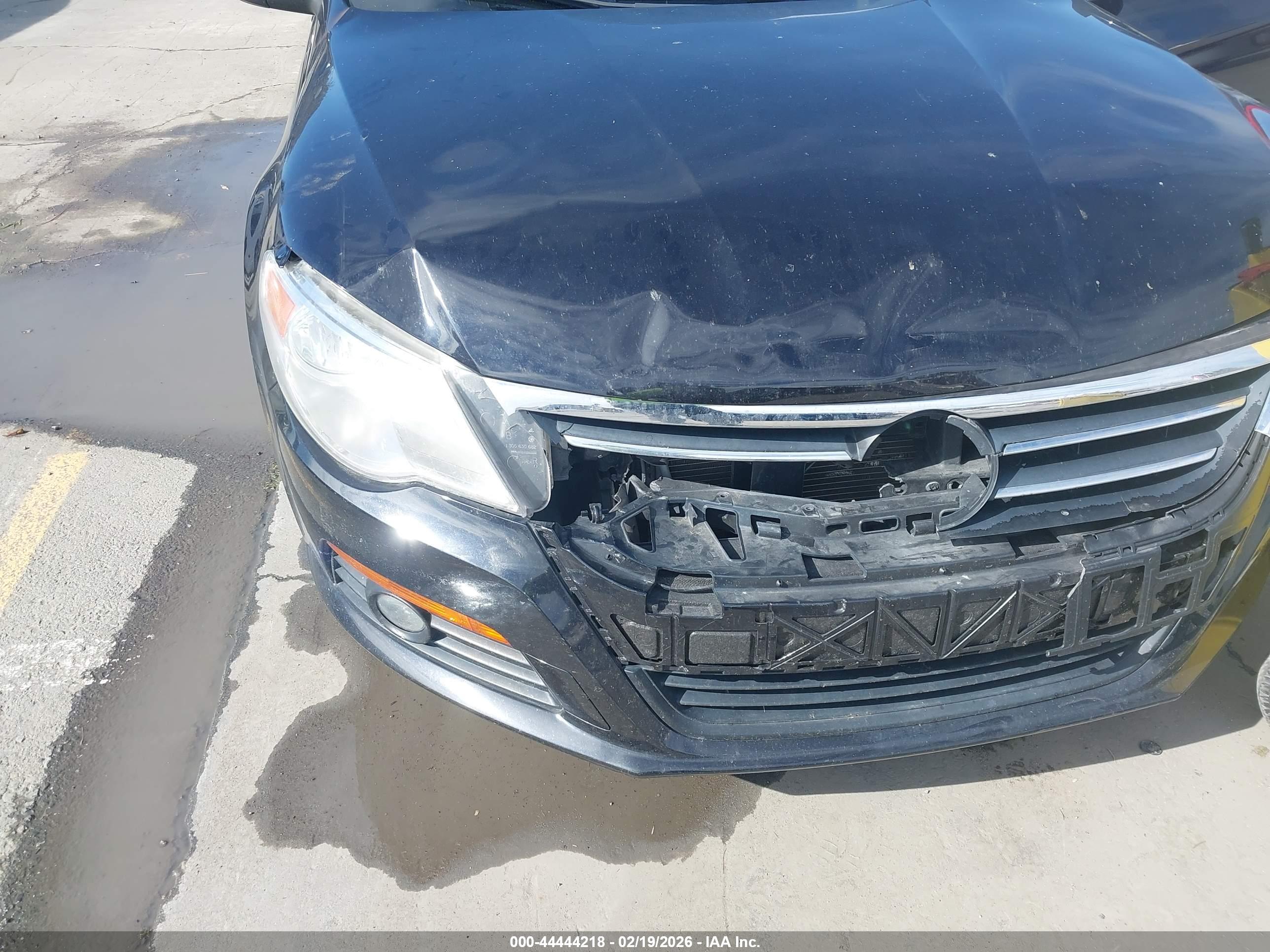 VOLKSWAGEN CC image 6