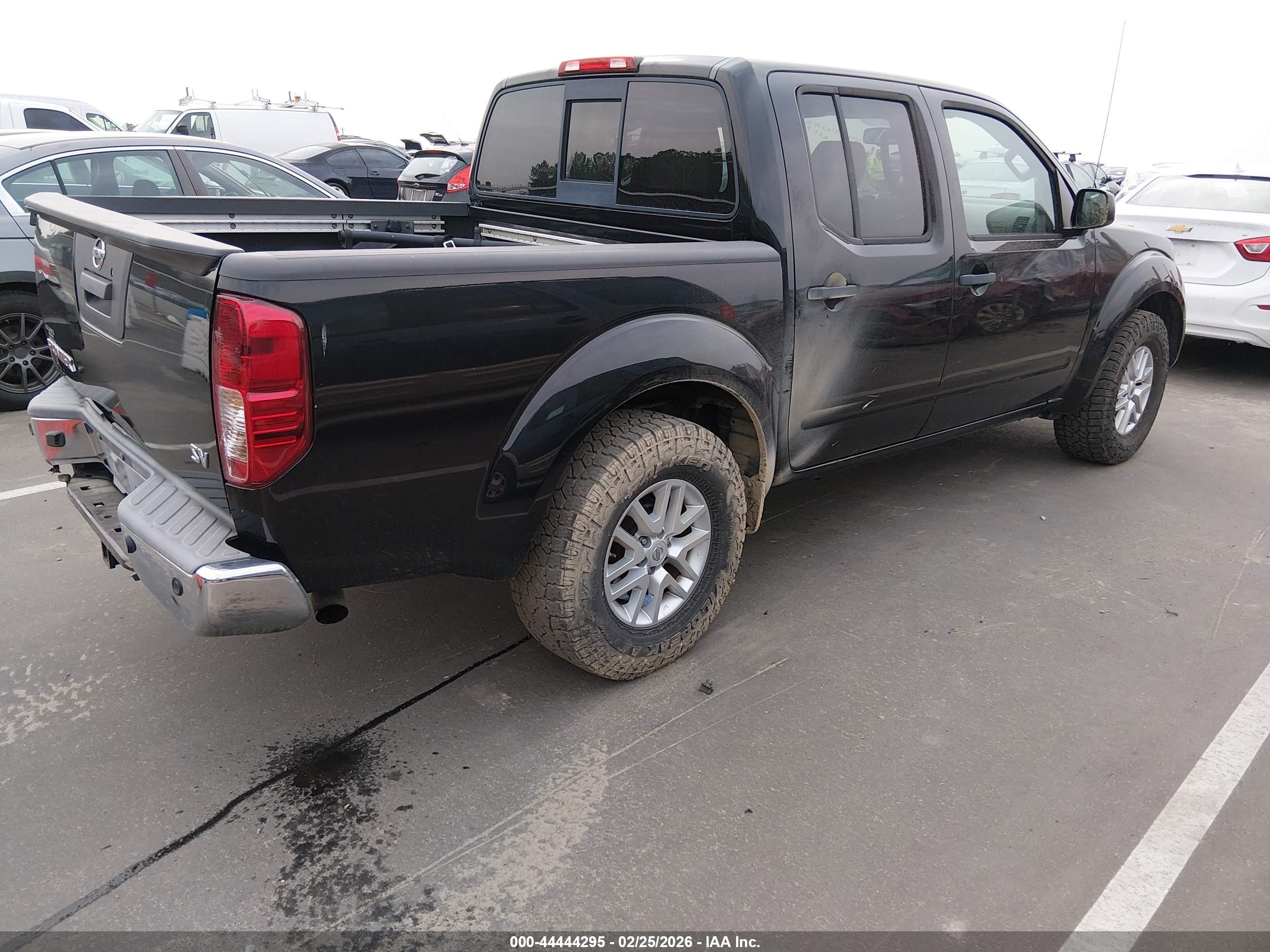 NISSAN FRONTIER image 4