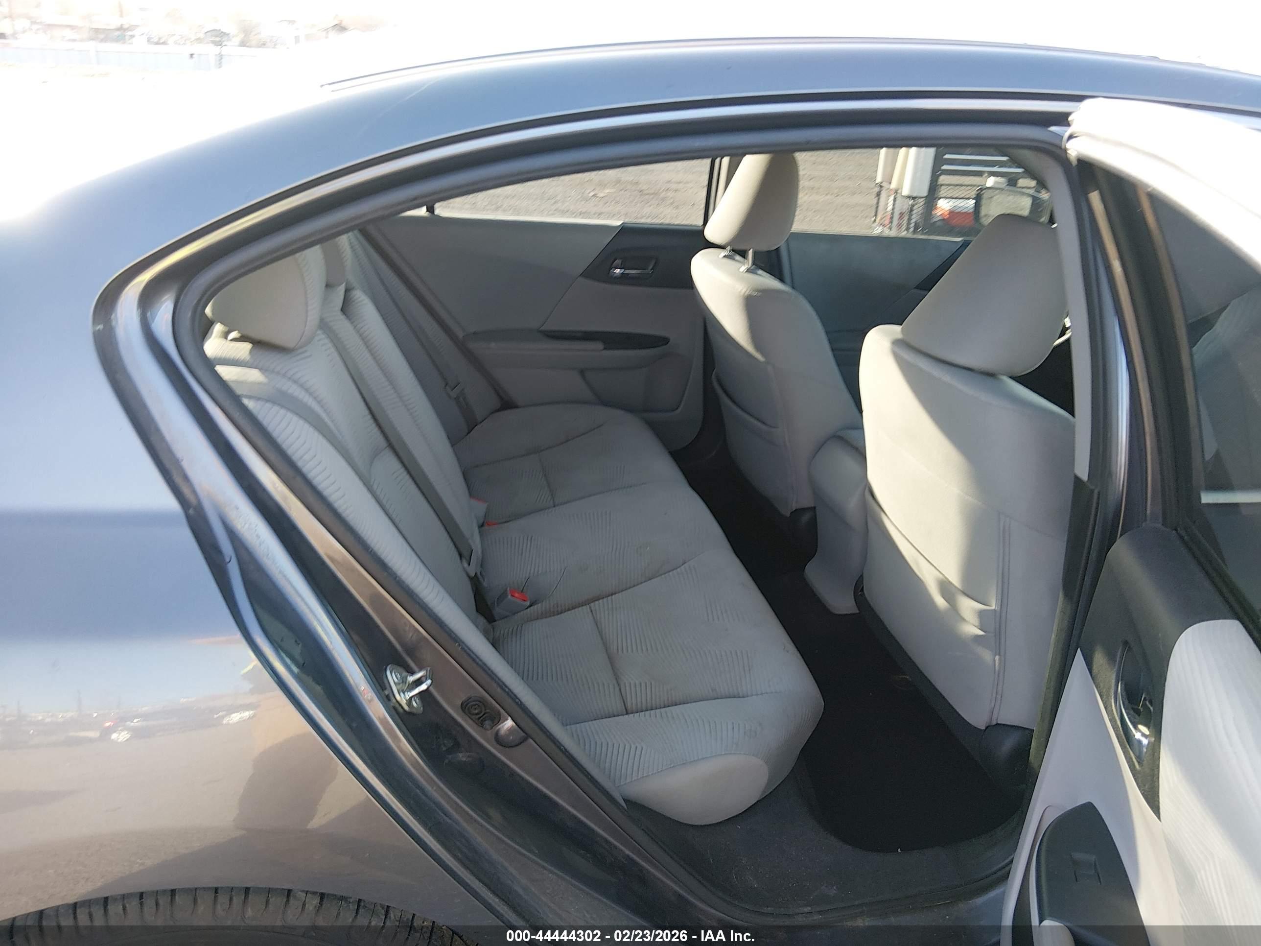 HONDA ACCORD image 8