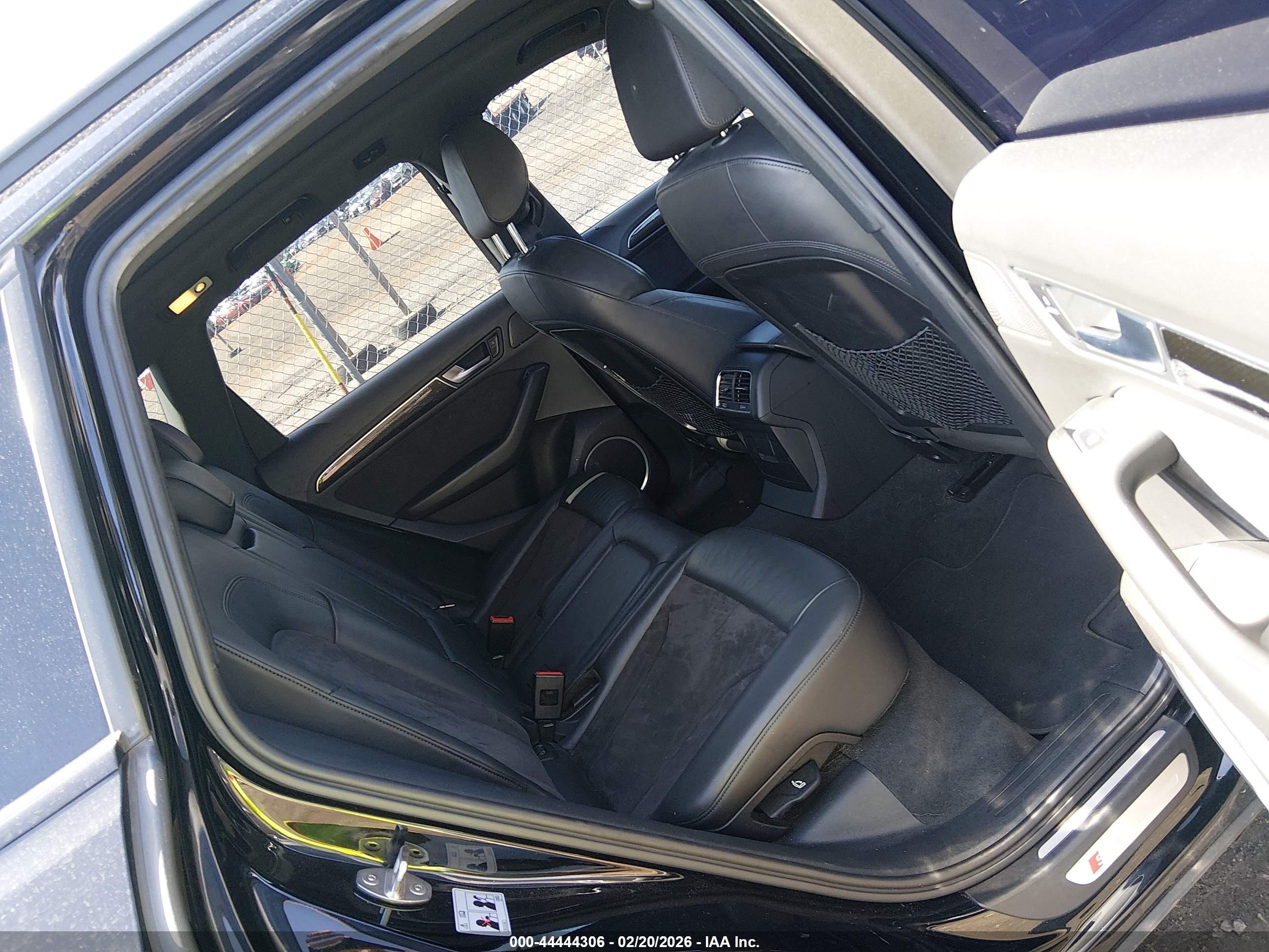 AUDI SQ5 image 8