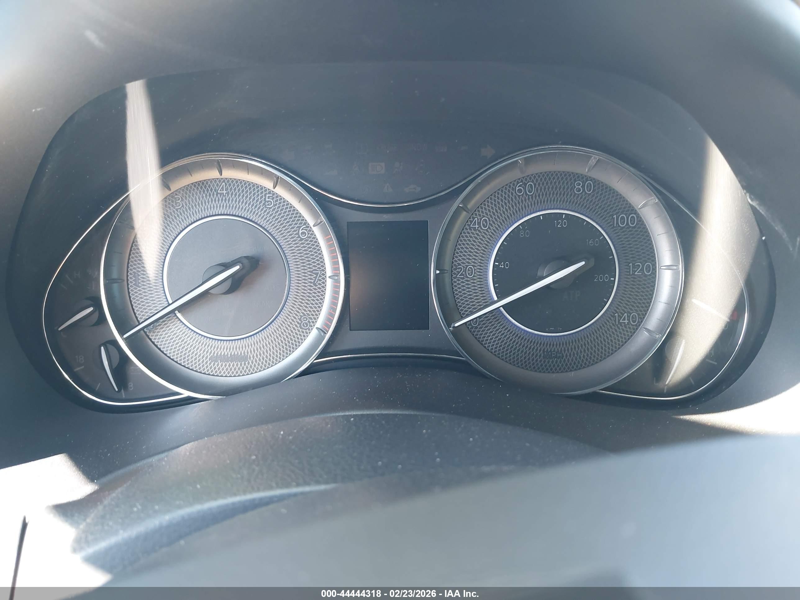 INFINITI QX80 image 7