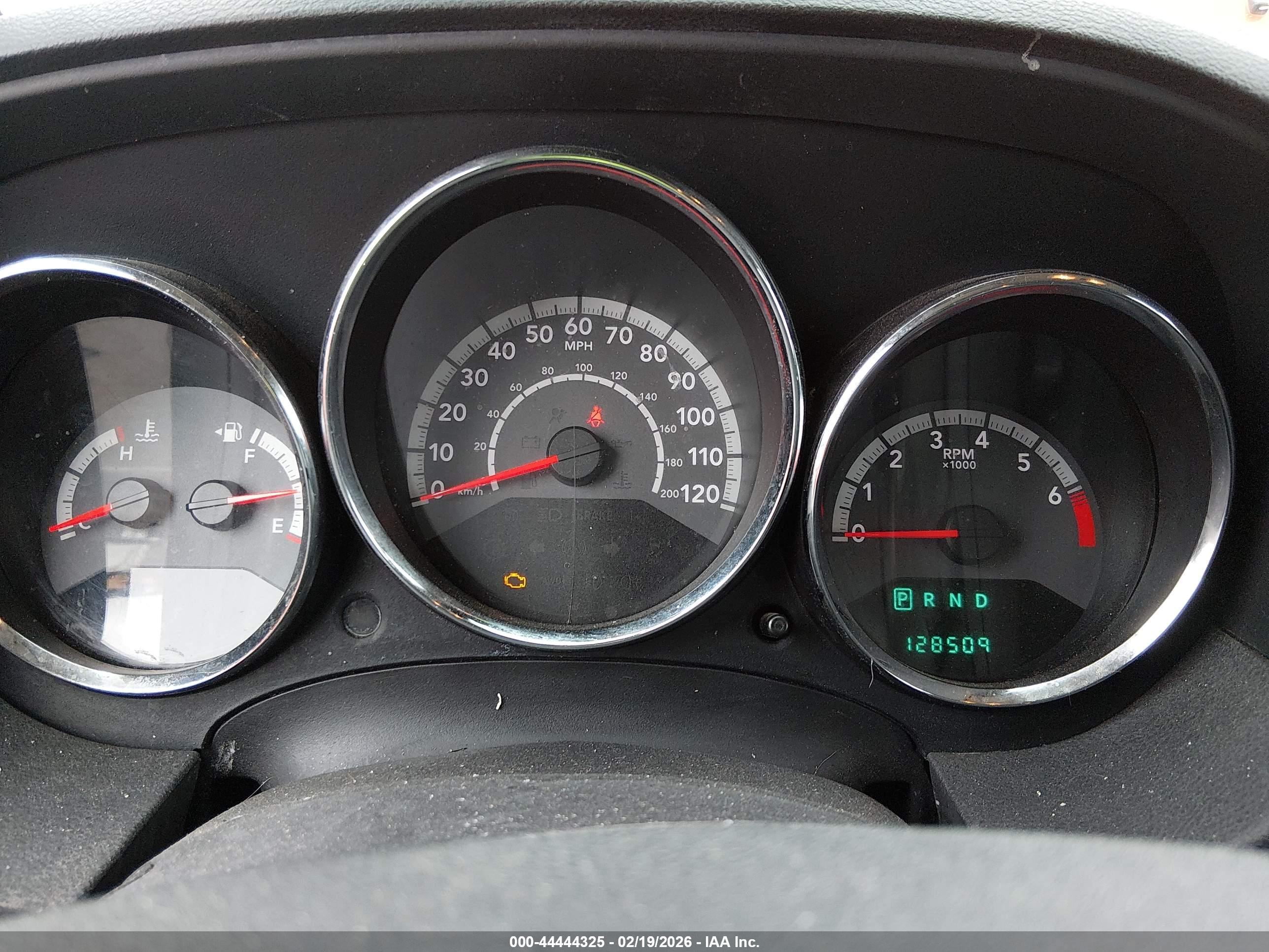 DODGE CALIBER image 7