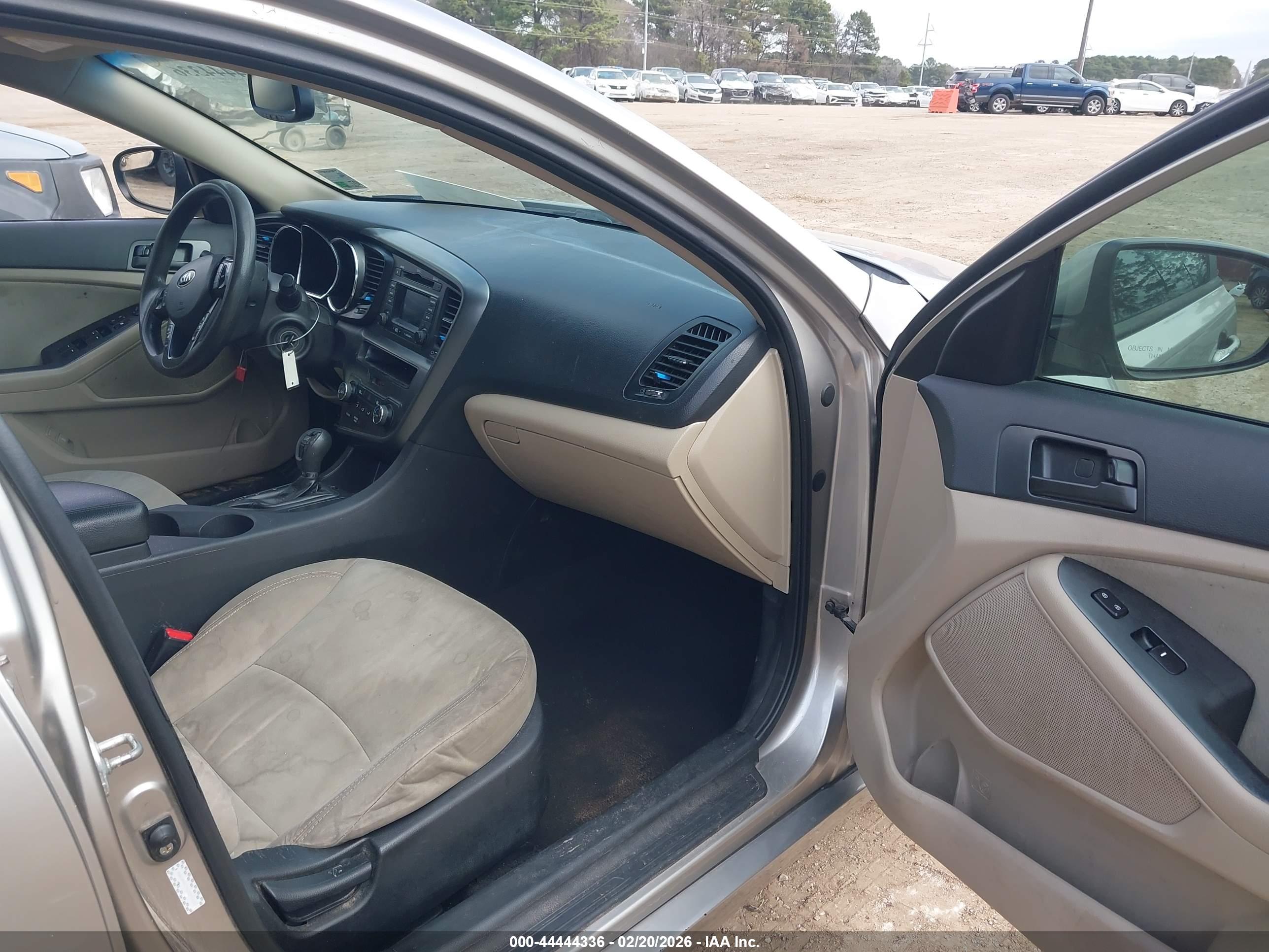 KIA OPTIMA image 5