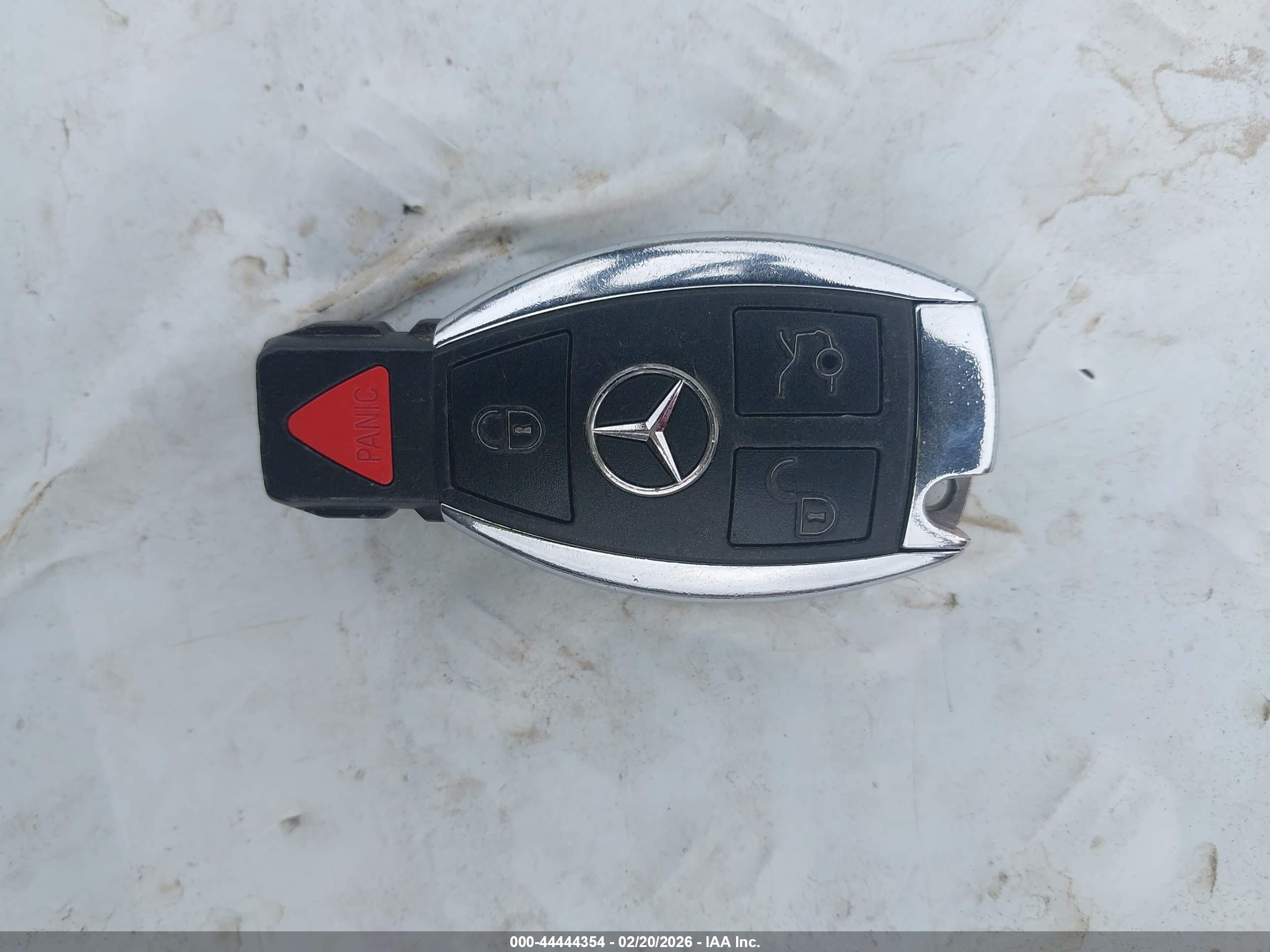 MERCEDES-BENZ CLA image 11